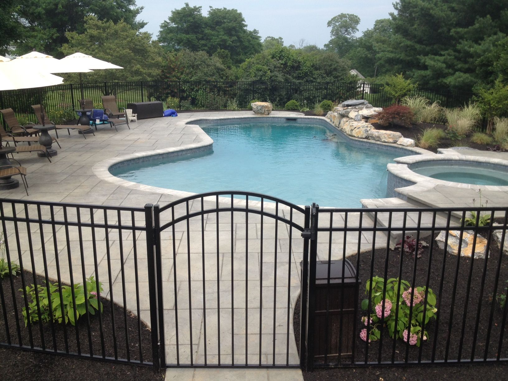 18 Stylish And Safety Pool Fence Ideas For Your Homes Fences in dimensions 1632 X 1224