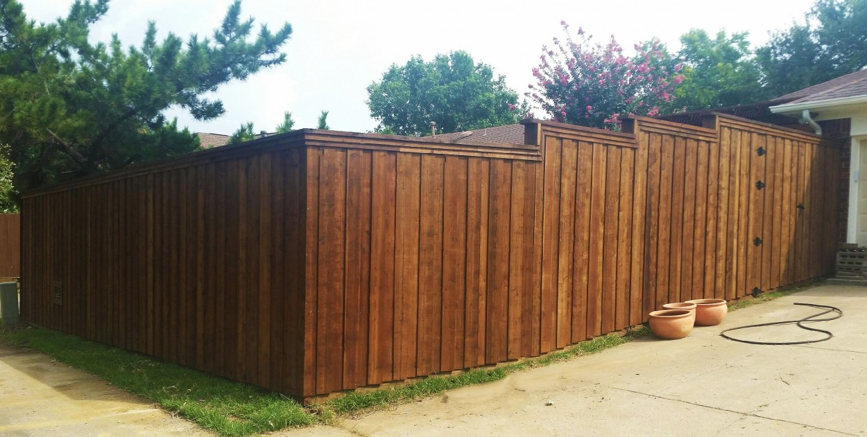 8 Ft Board On Board Cedar Fence Lifetime Fence Wood Privacy Fences in sizing 1250 X 631