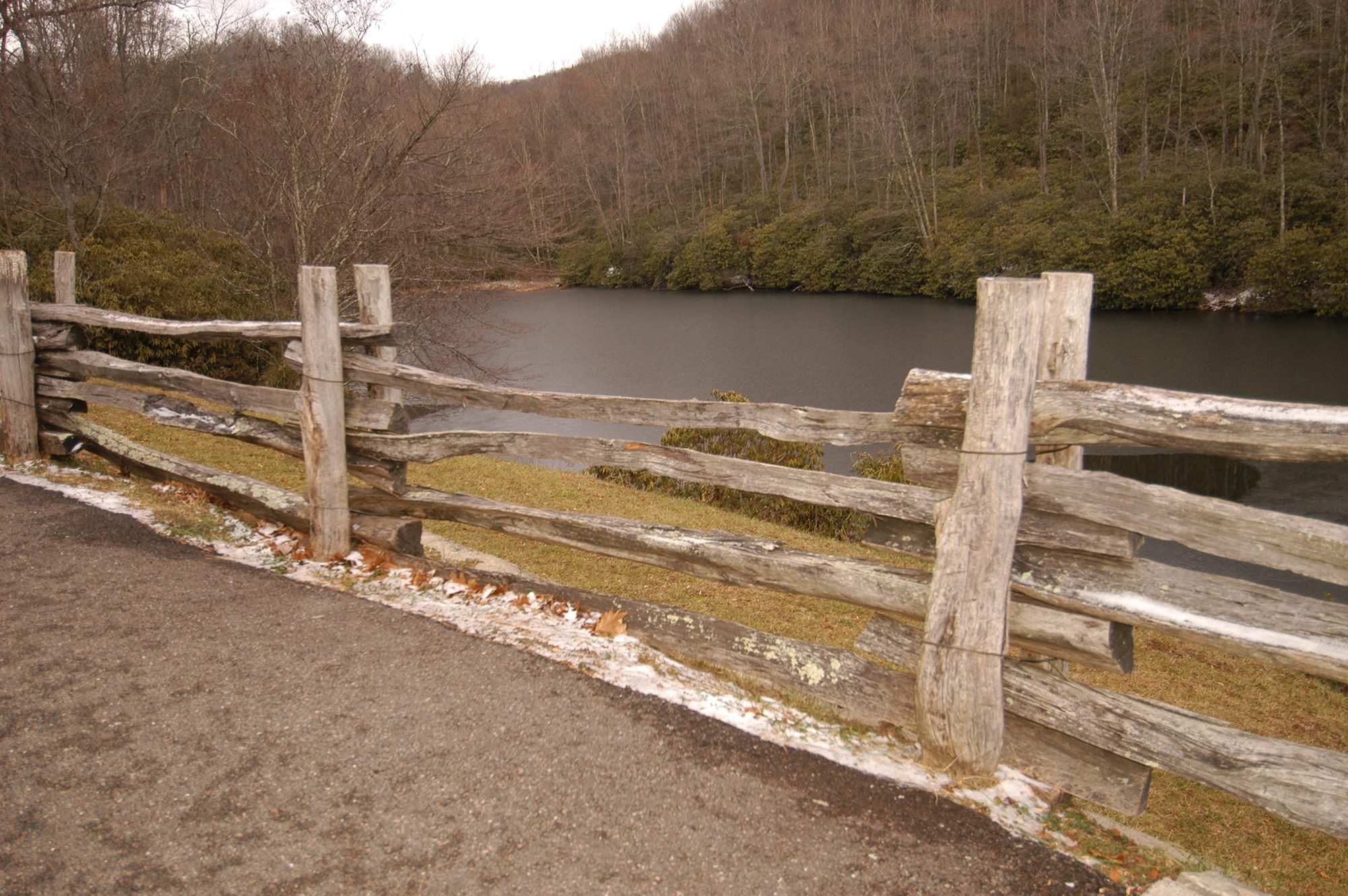 Authentic Split Rail Fence Posts And Rails Bark House in size 2000 X 1330