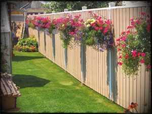 Backyard Wooden Fence Decorating Ideas Nice Room Design Creative for dimensions 1028 X 776