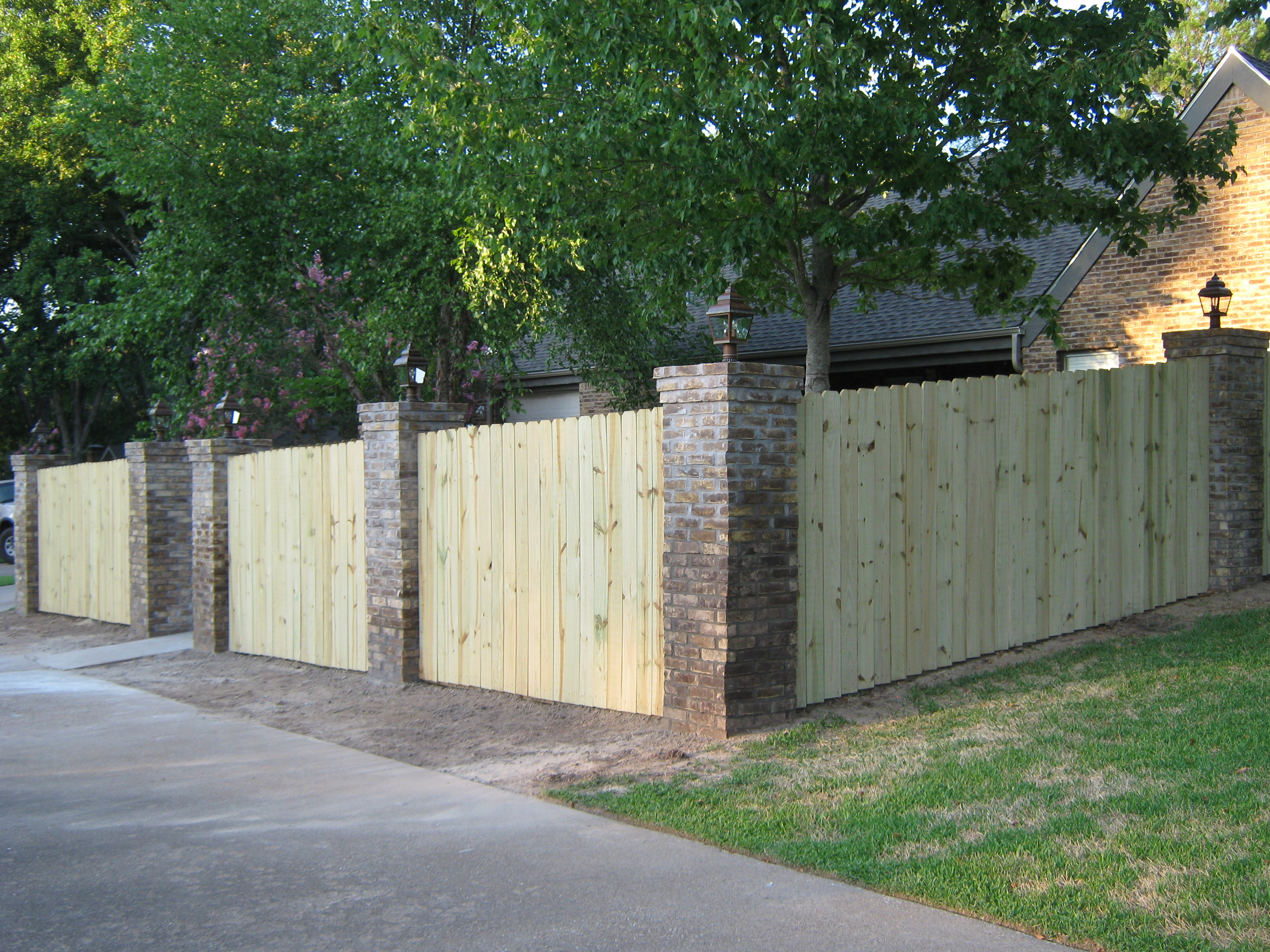 Brickwood Fence 1 Go2idea in proportions 3072 X 2304