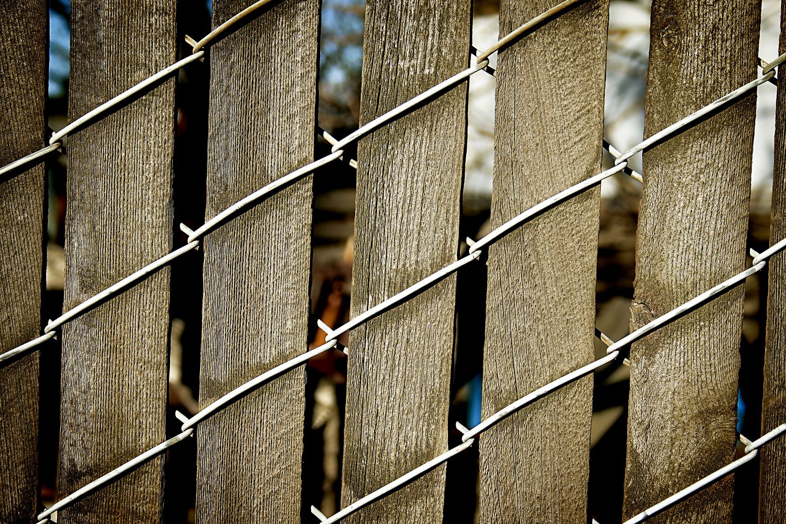 Chain Link Fence Wood Slats Famous Slats For Chain Link Fence Wood within measurements 1600 X 1067