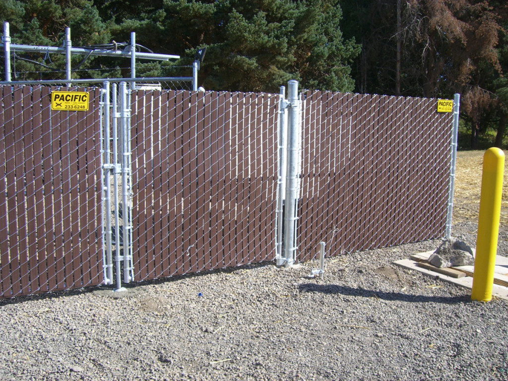 Chain Link Privacy Fence Gallery Pacific Fence And Wire for sizing 1024 X 768