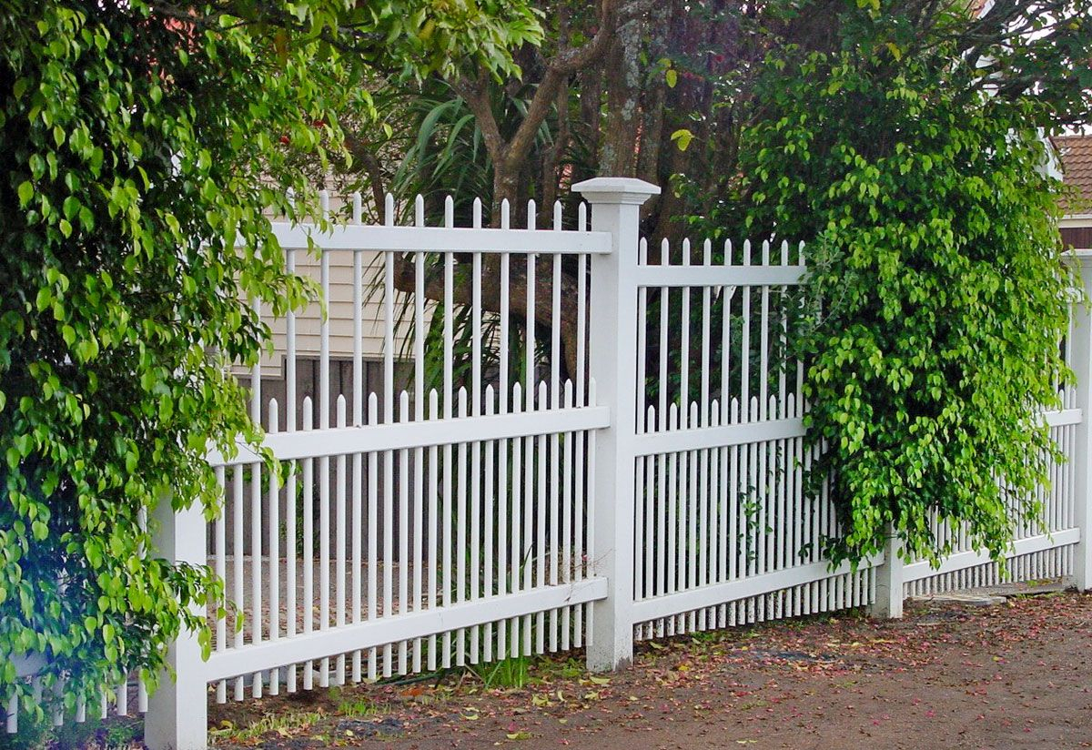 Colonial Fence Wooden Gates Fences Driveway Gates Wooden Gate within sizing 1200 X 824