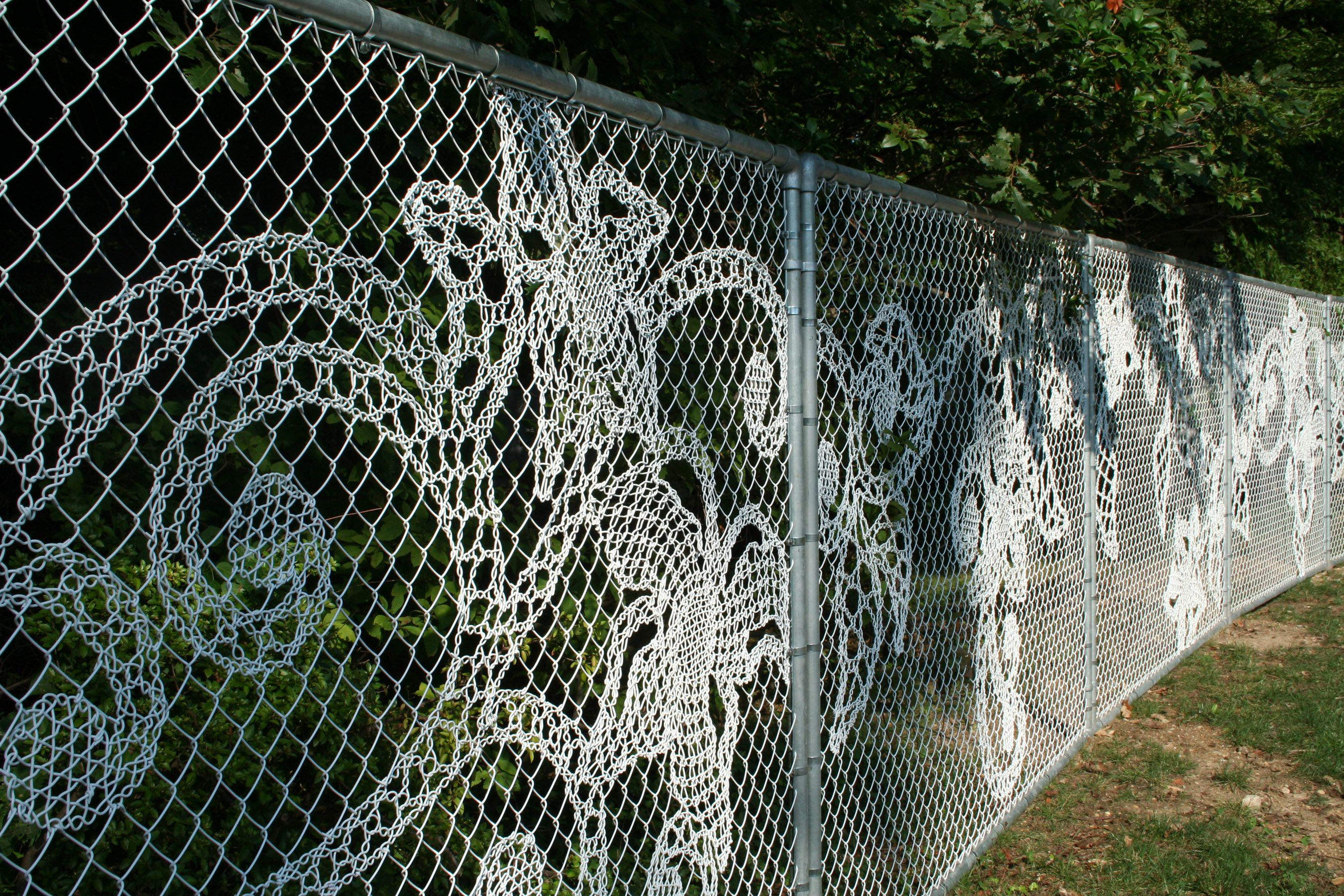 Cutting Chain Link Fence On A Bias Fences Ideas with measurements 2700 X 1800