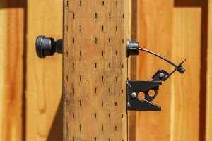 Double Fence Gate Latch Fence Ideas Build A Driveway Fence Gate for measurements 1239 X 826