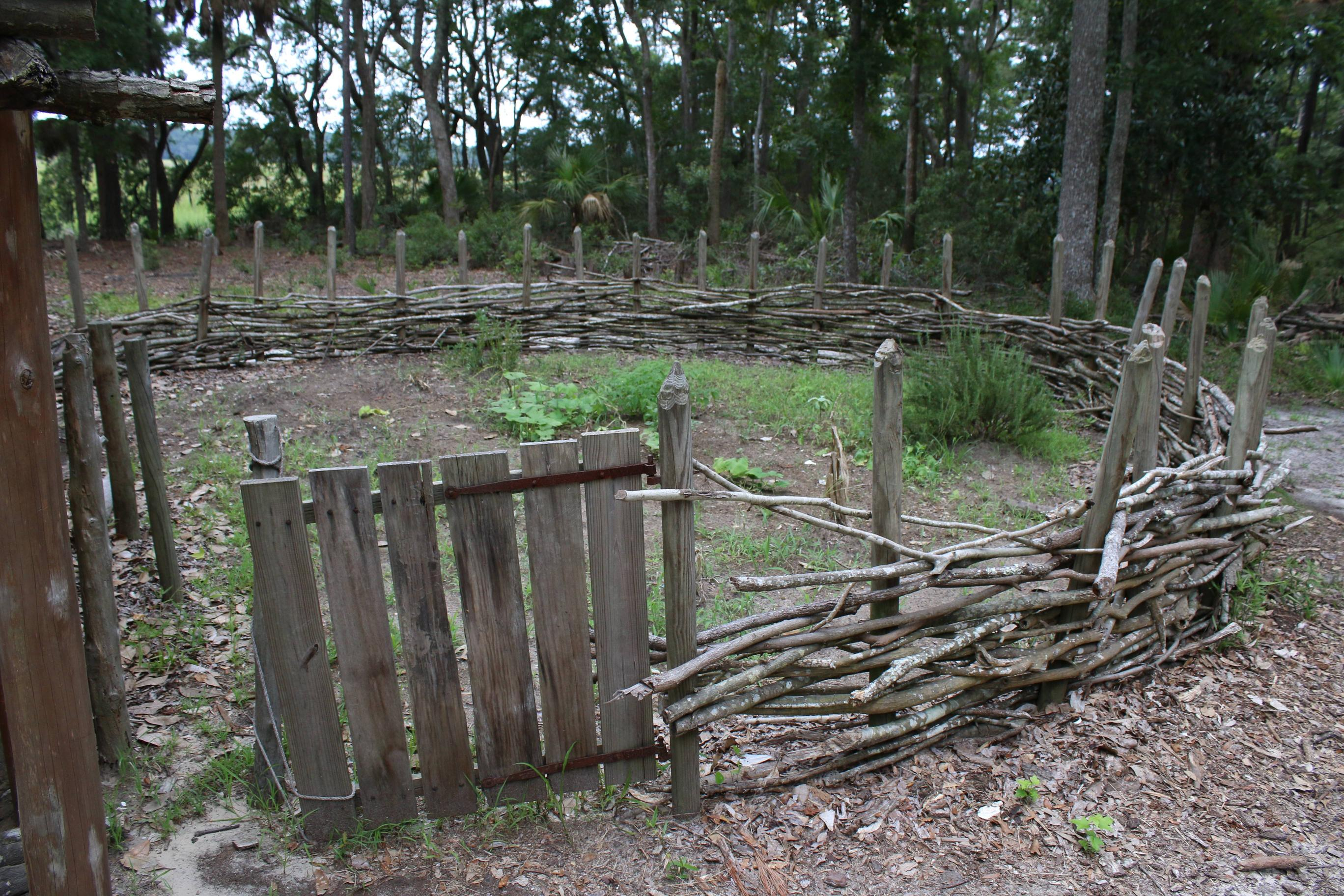 Focus On Food Systems And Fence Aesthetics Wheaton Laboratories with regard to measurements 2736 X 1824