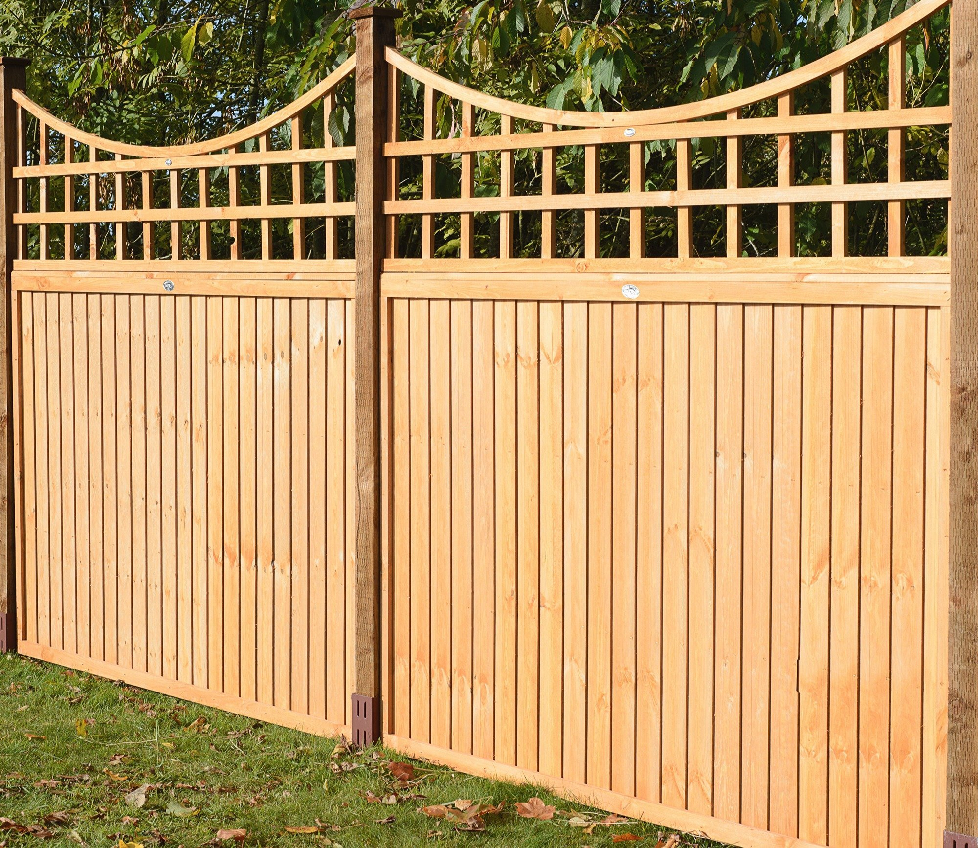 Grange Bow Top 6ft X 2ft Trellis Gardensitecouk pertaining to size 2000 X 1734