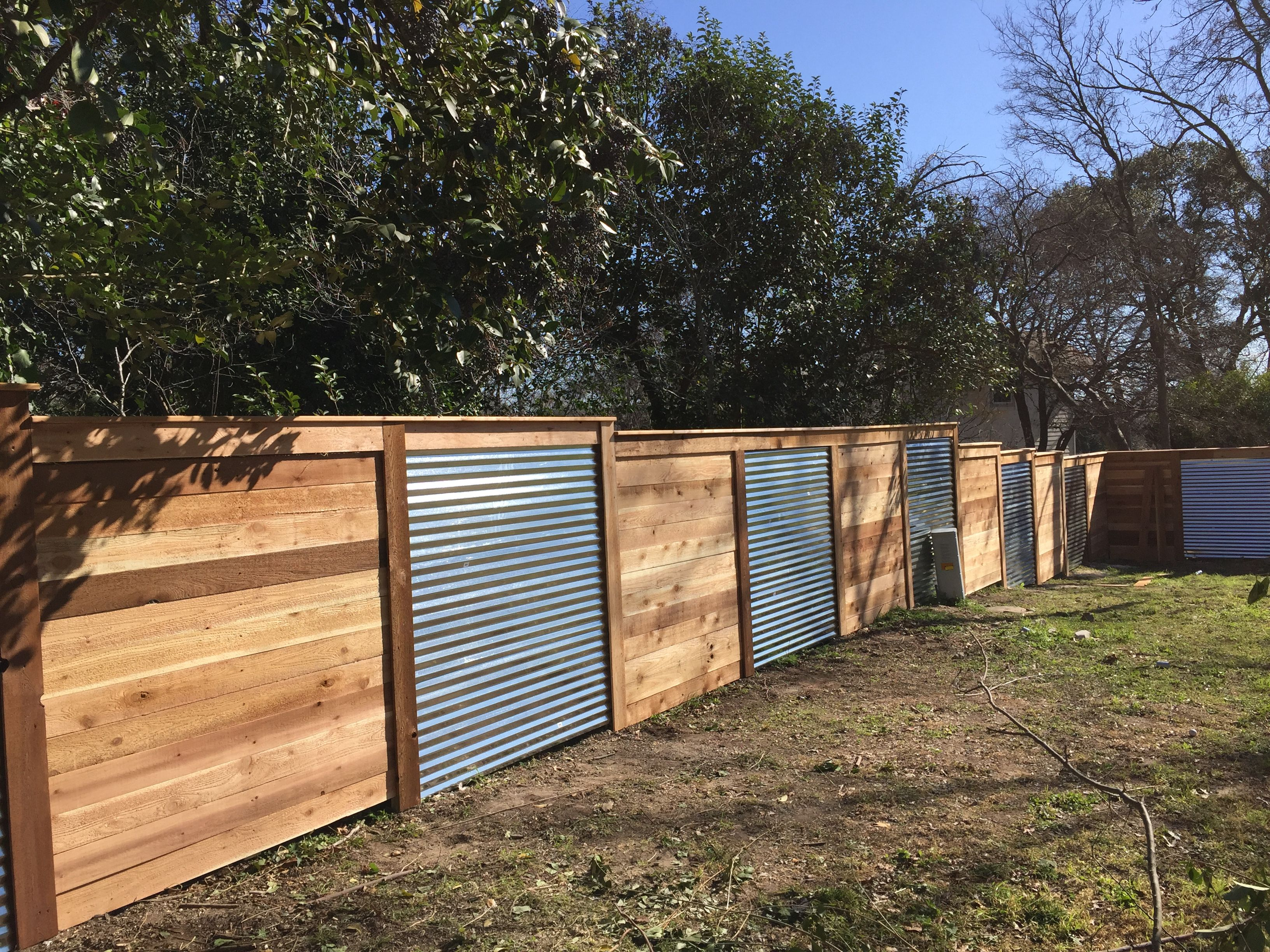 Horizontal With Corrugated Metal Best Lil Fence In Texas Privacy throughout size 3264 X 2448