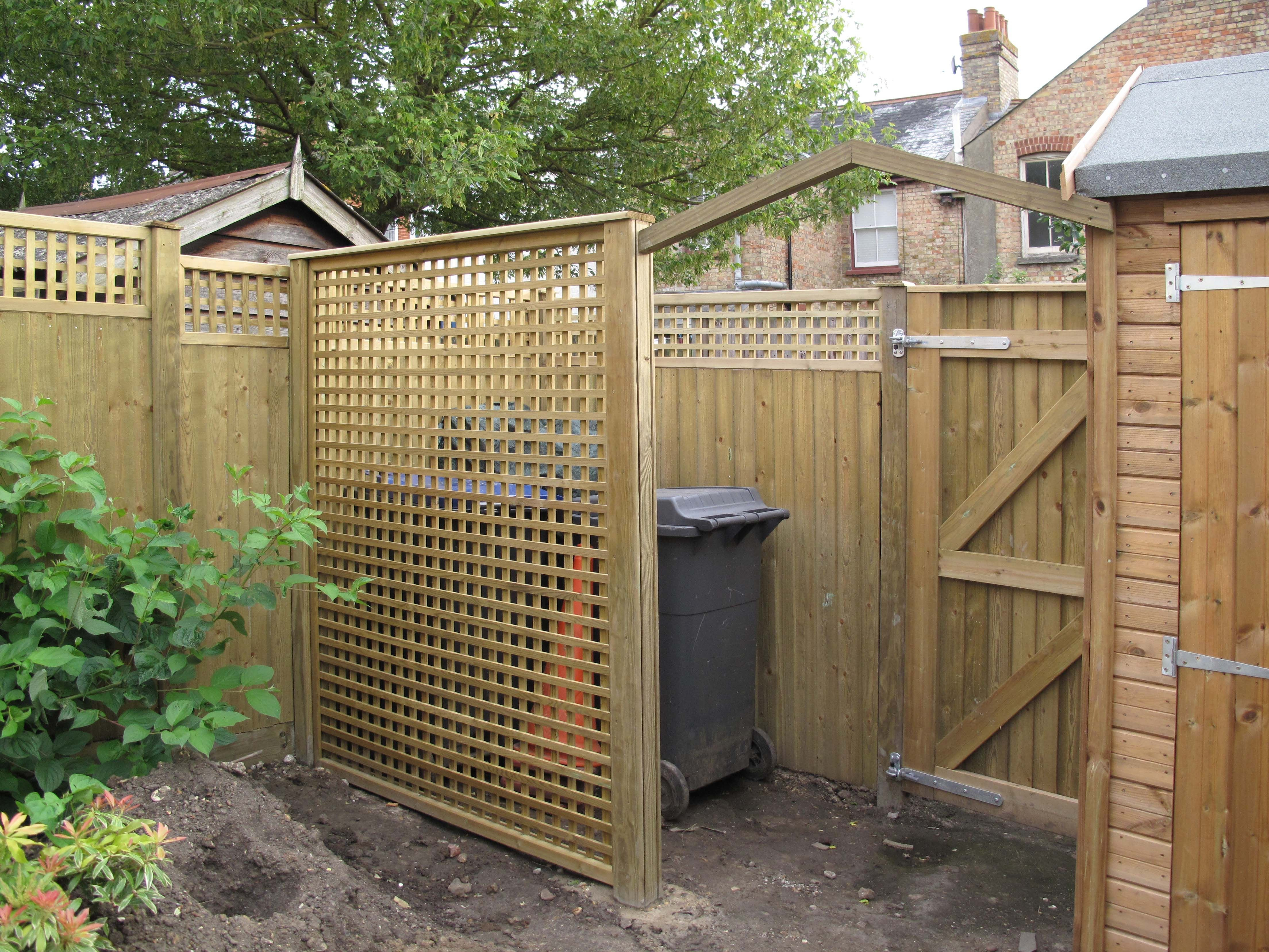 Lattice Trellis Panel Could Do This Next To The House To Hide for dimensions 4416 X 3312