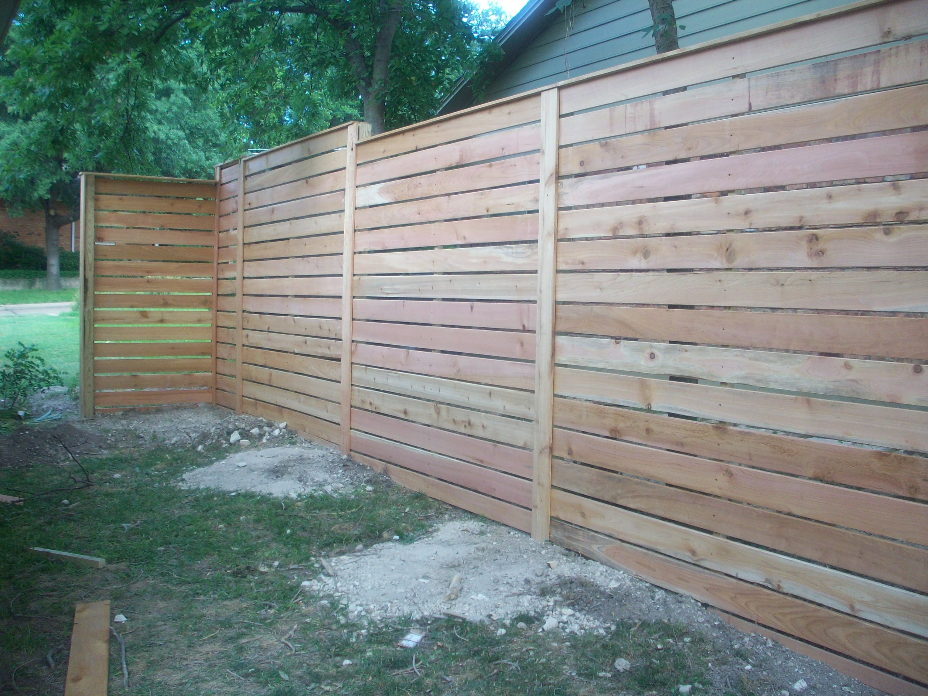 Modern Horizontal Fence The Cavender Diary within measurements 3056 X 2292