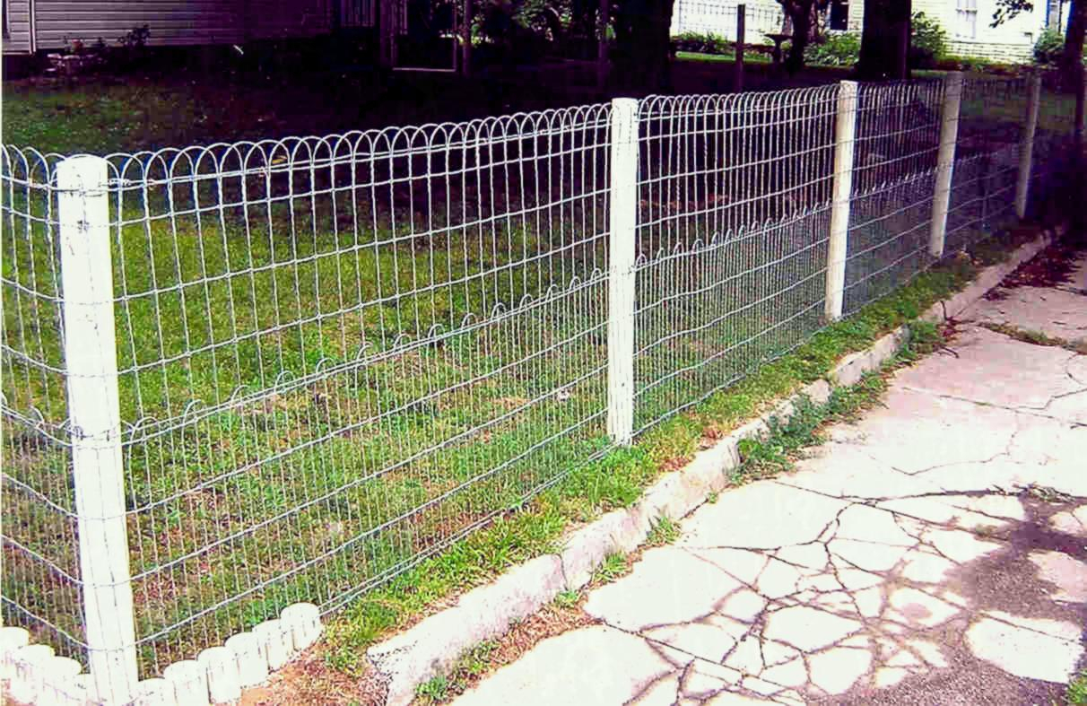 Ornamental Wire Fencing Great Old Fashioned Yard Fence Woven Gates inside measurements 1212 X 787