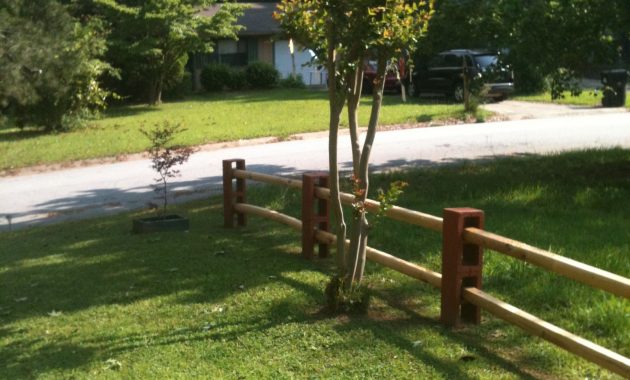 Cinder Block Fence With Wood • Fence Ideas Site