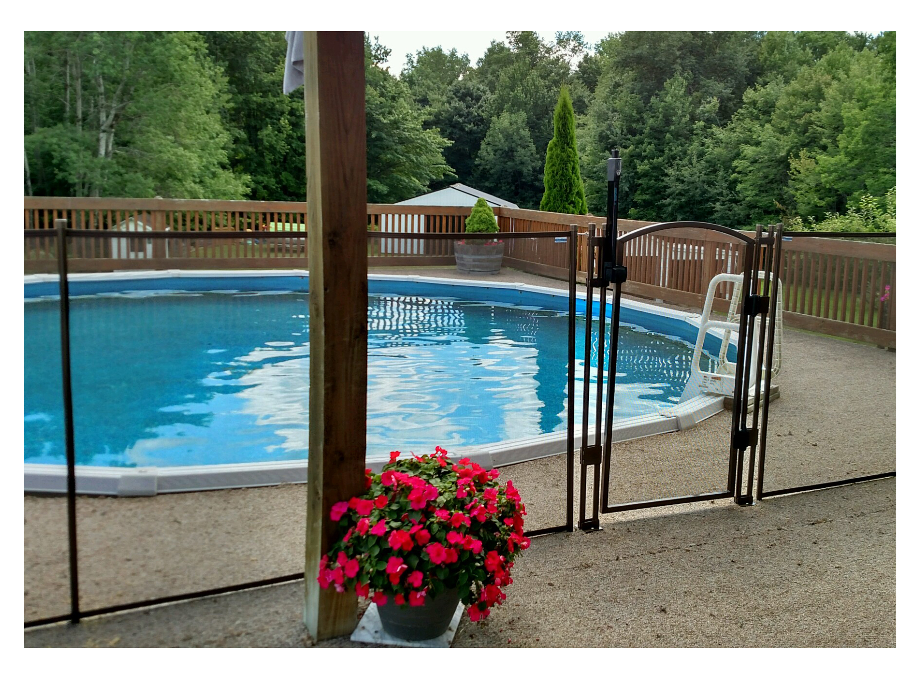 Photos Of Ez Guard Pool Safety Fence Poles Sleeves Caps Fabrics in sizing 1900 X 1400