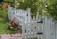Picket Cottage Garden Pretty Picket Fence Welcomes You Into The pertaining to measurements 1024 X 768