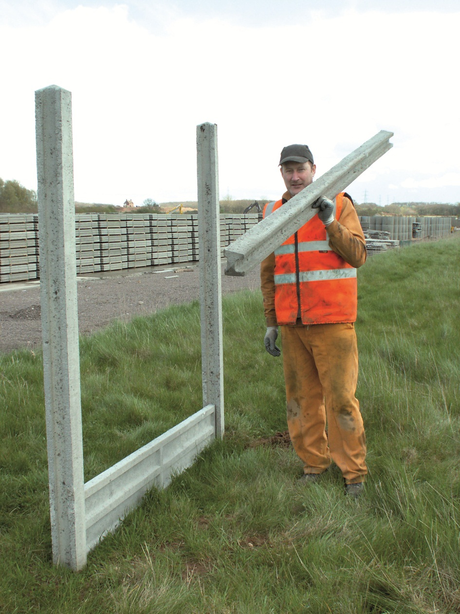 Precast Concrete Fence Post Molds Fences Design regarding size 945 X 1260