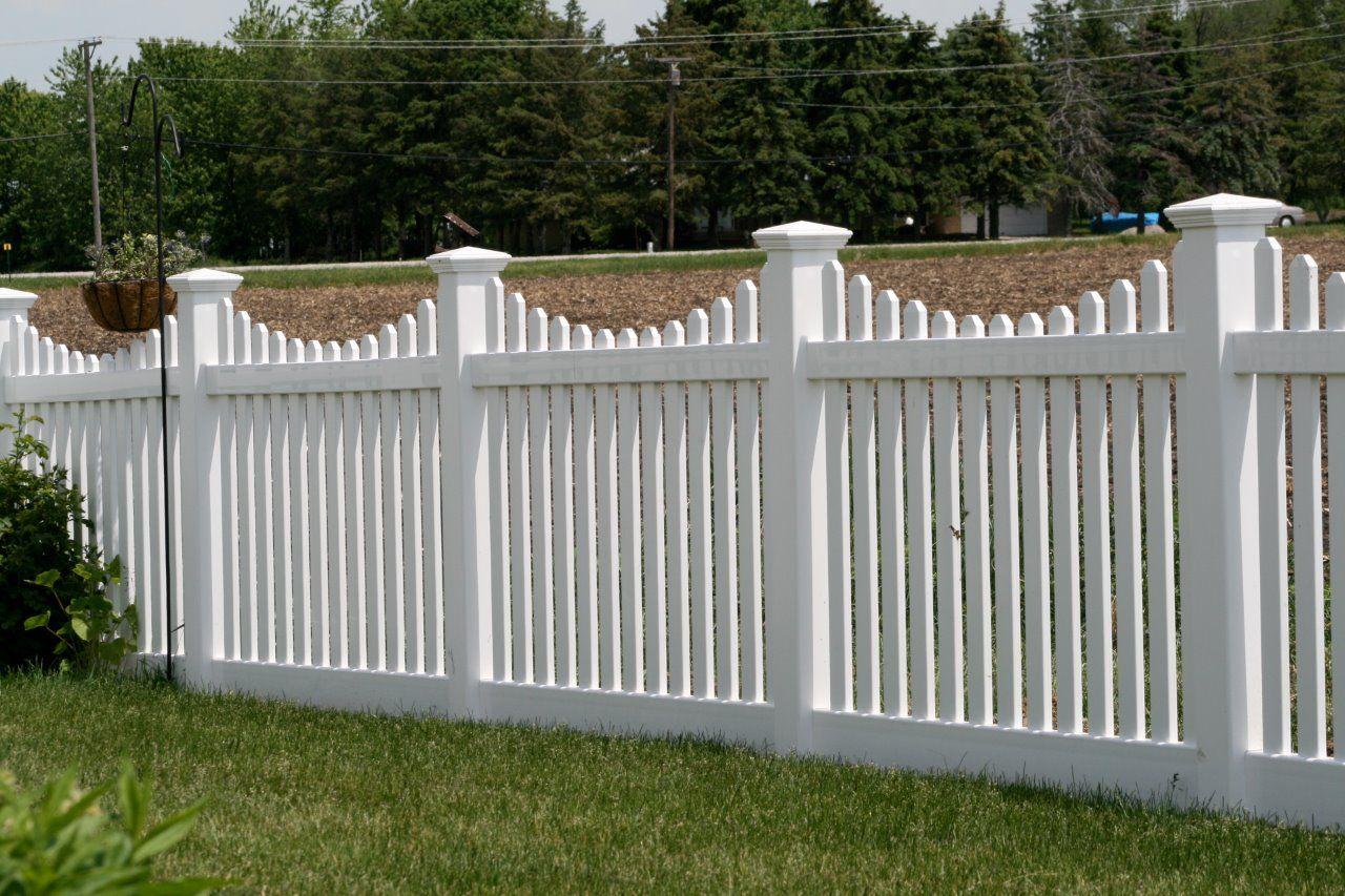Pvc Or Vinyl Fences Cardinal Fence Supply Inc Fences inside size 1280 X 853