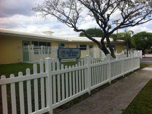Pvc Residential Fence Building Bulldog Fence Company Of South Florida regarding size 2592 X 1936