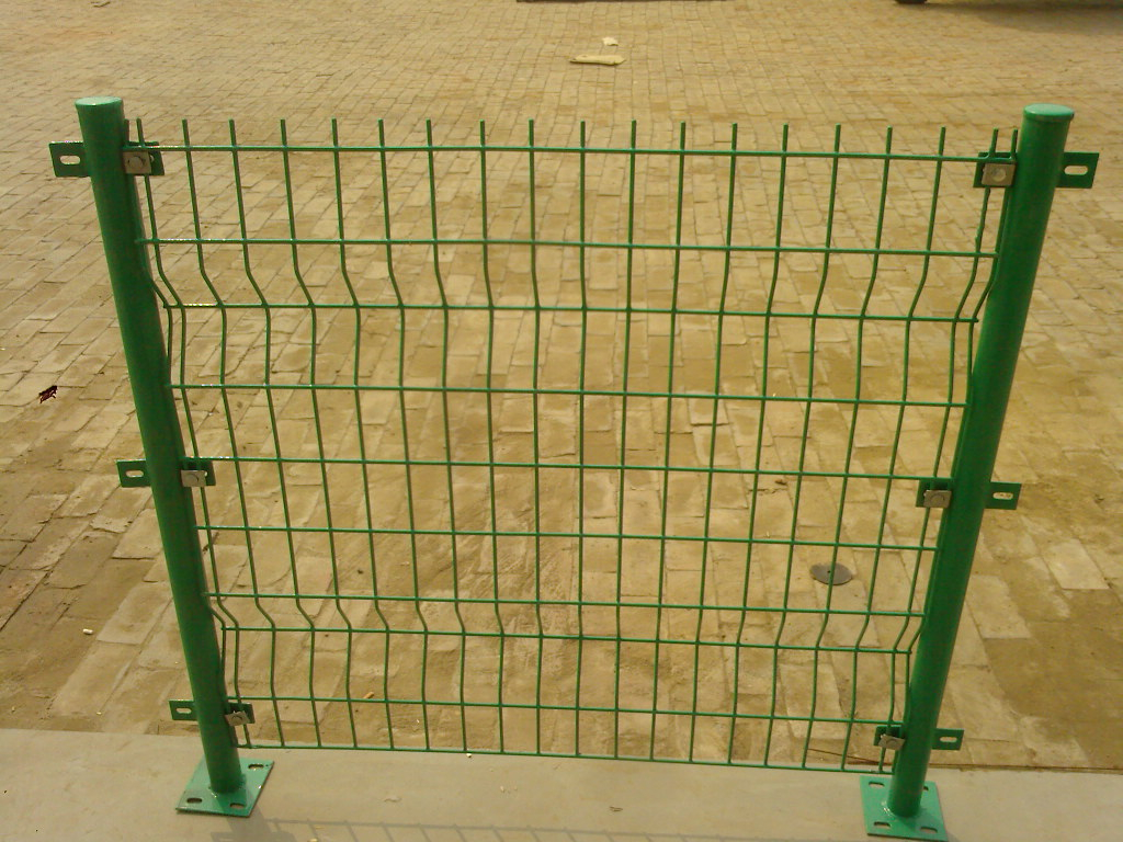 Quotation List Of Round Post Wire Mesh Fence Wire Mesh Fence with sizing 1024 X 768