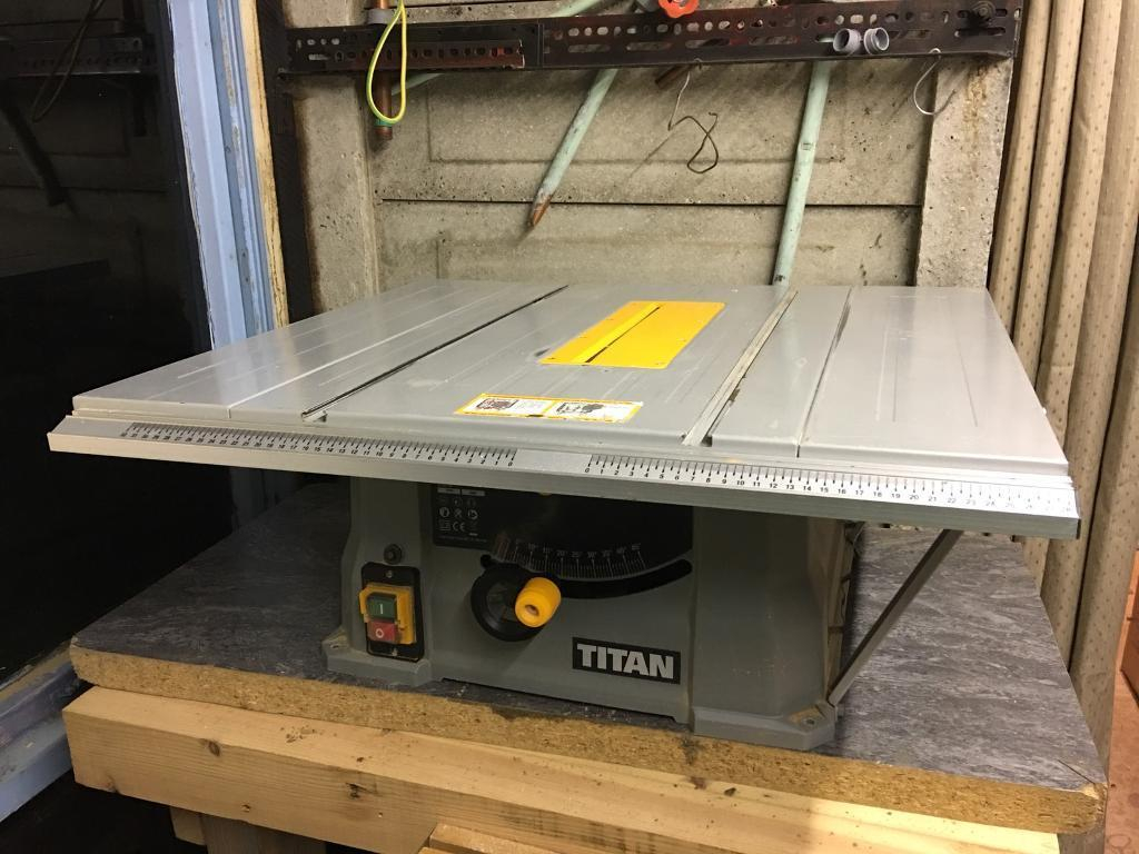 Screwfix Table Saw In Banbury Oxfordshire Gumtree in measurements 1024 X 768