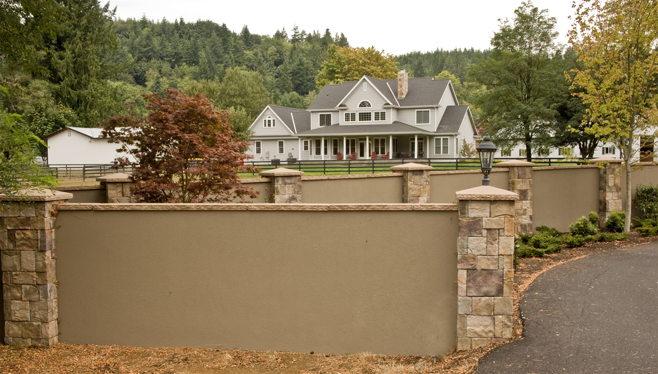 Stucco Patio Walls Galvacore Stone And Stucco Wall Backyard within proportions 1318 X 750