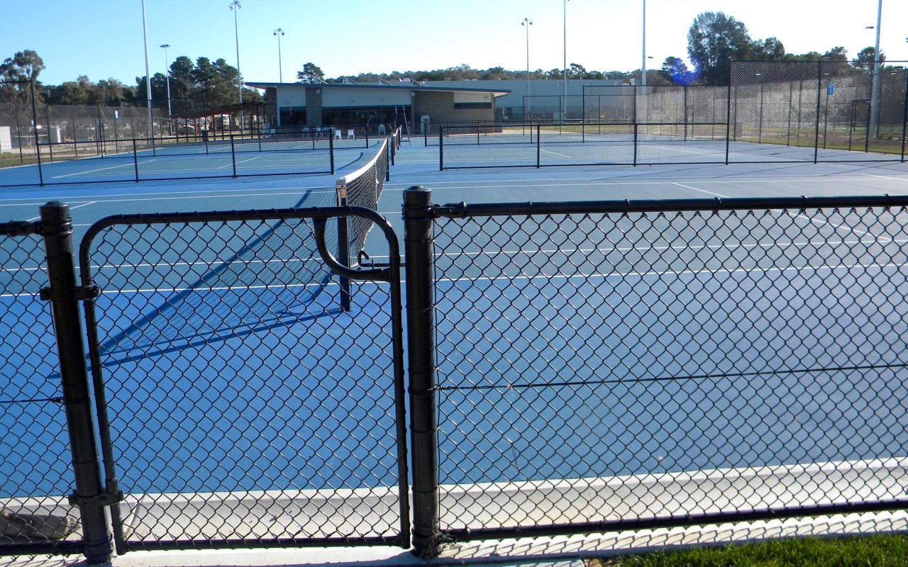 Tennis Court Fencing And Gates Chainwire Available In Heavy Gal throughout size 1280 X 800