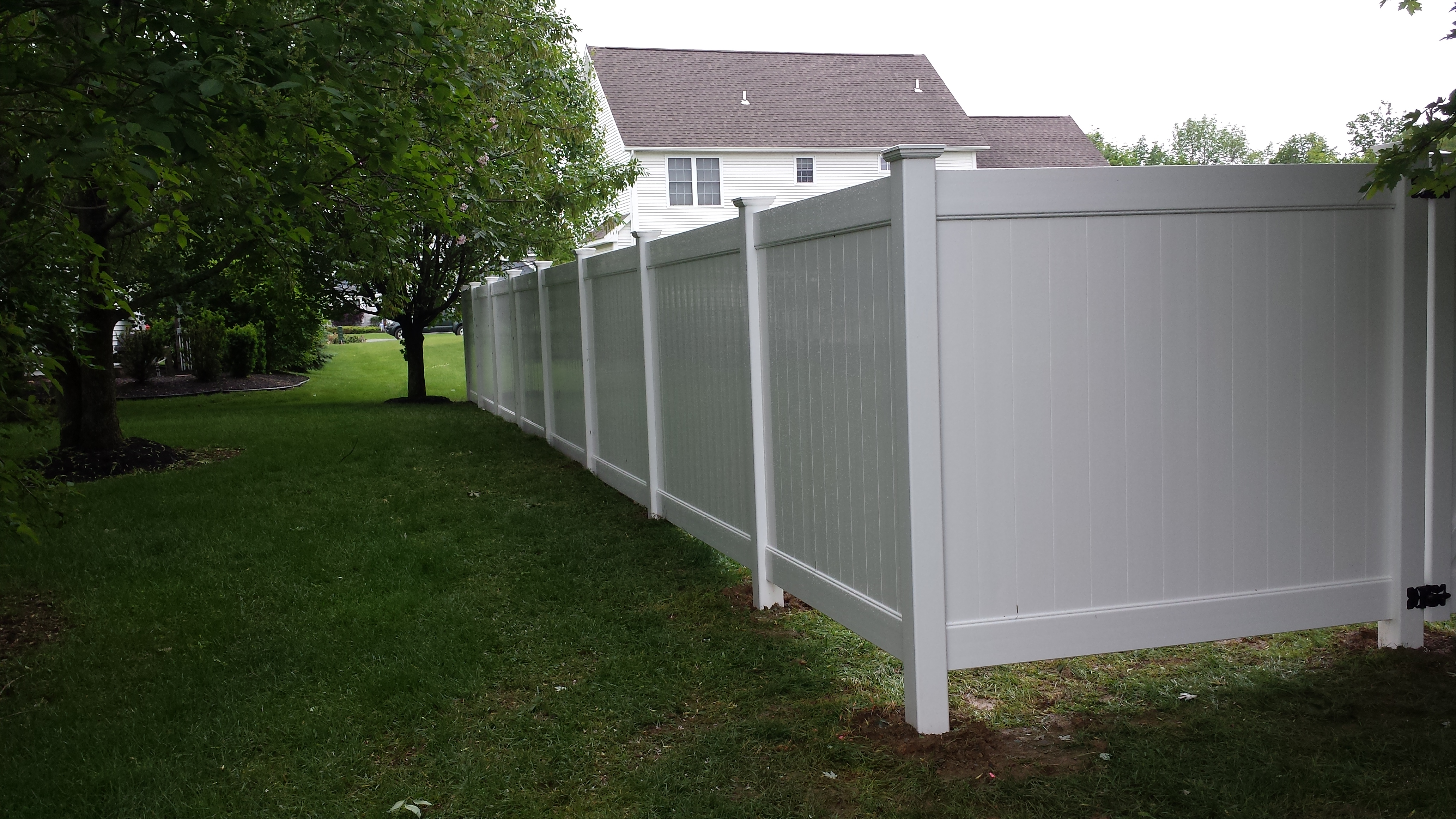 Vinyl Fence Gap Filler Jonathan Steele with regard to proportions 4128 X 2322