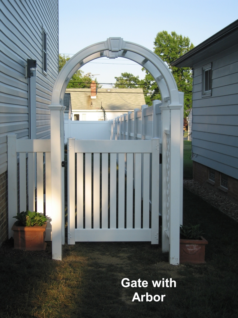 Vinyl Henry Fence for proportions 768 X 1024