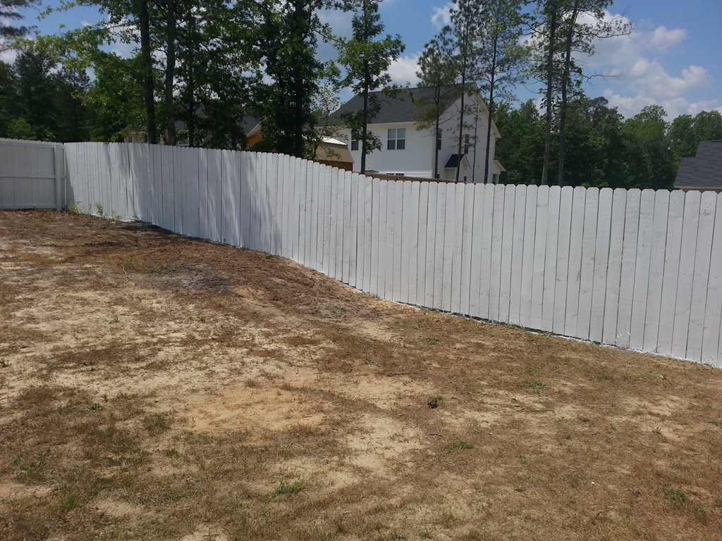 White Stained Cedar Fence for proportions 1024 X 768