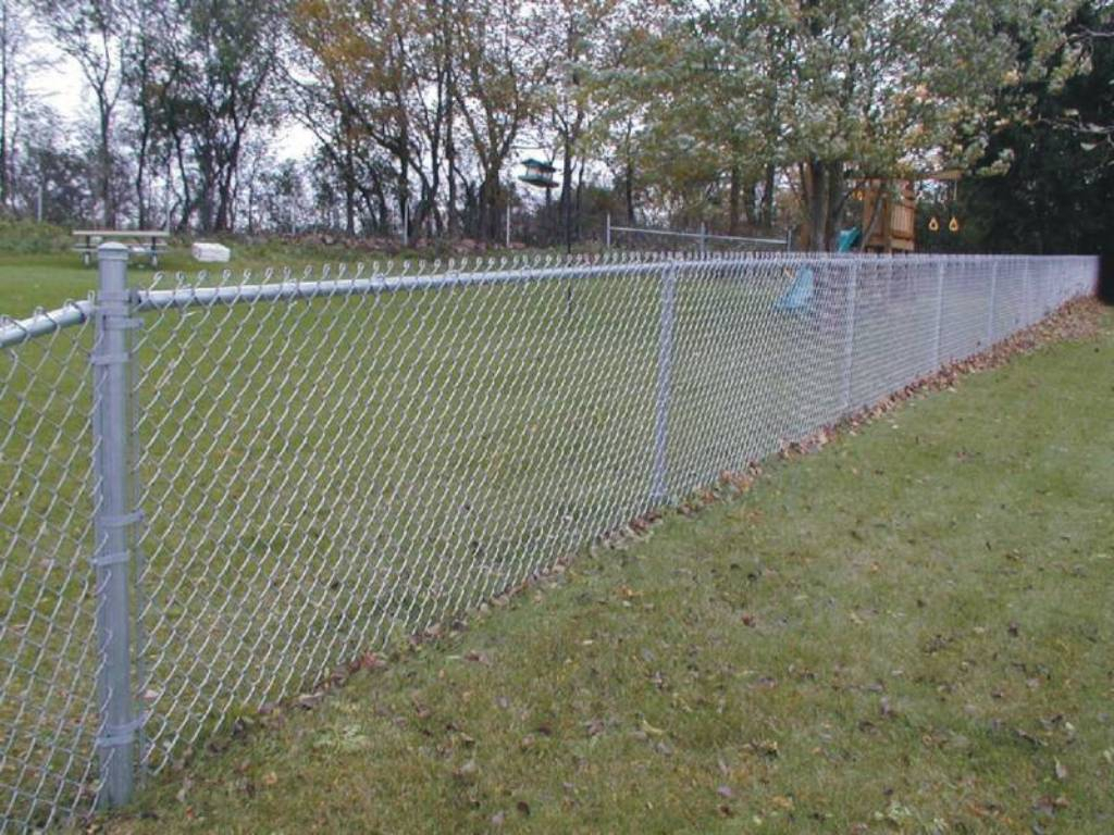 Wire Fence Types Pictures Fences Design intended for dimensions 1024 X 768