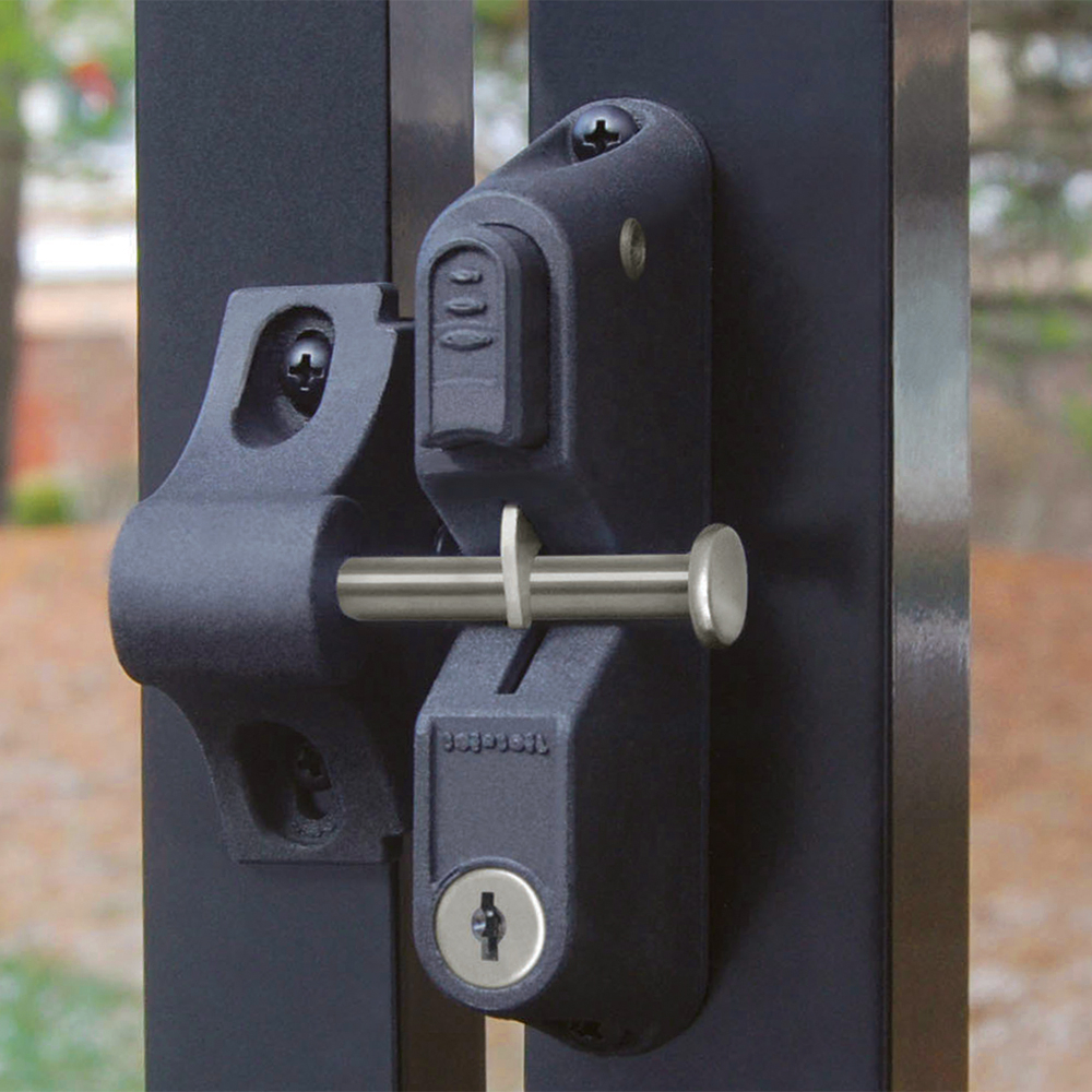 Wonderful Vinyl Fence Gate Locks Fence Ideas Installing Vinyl regarding measurements 1000 X 1000