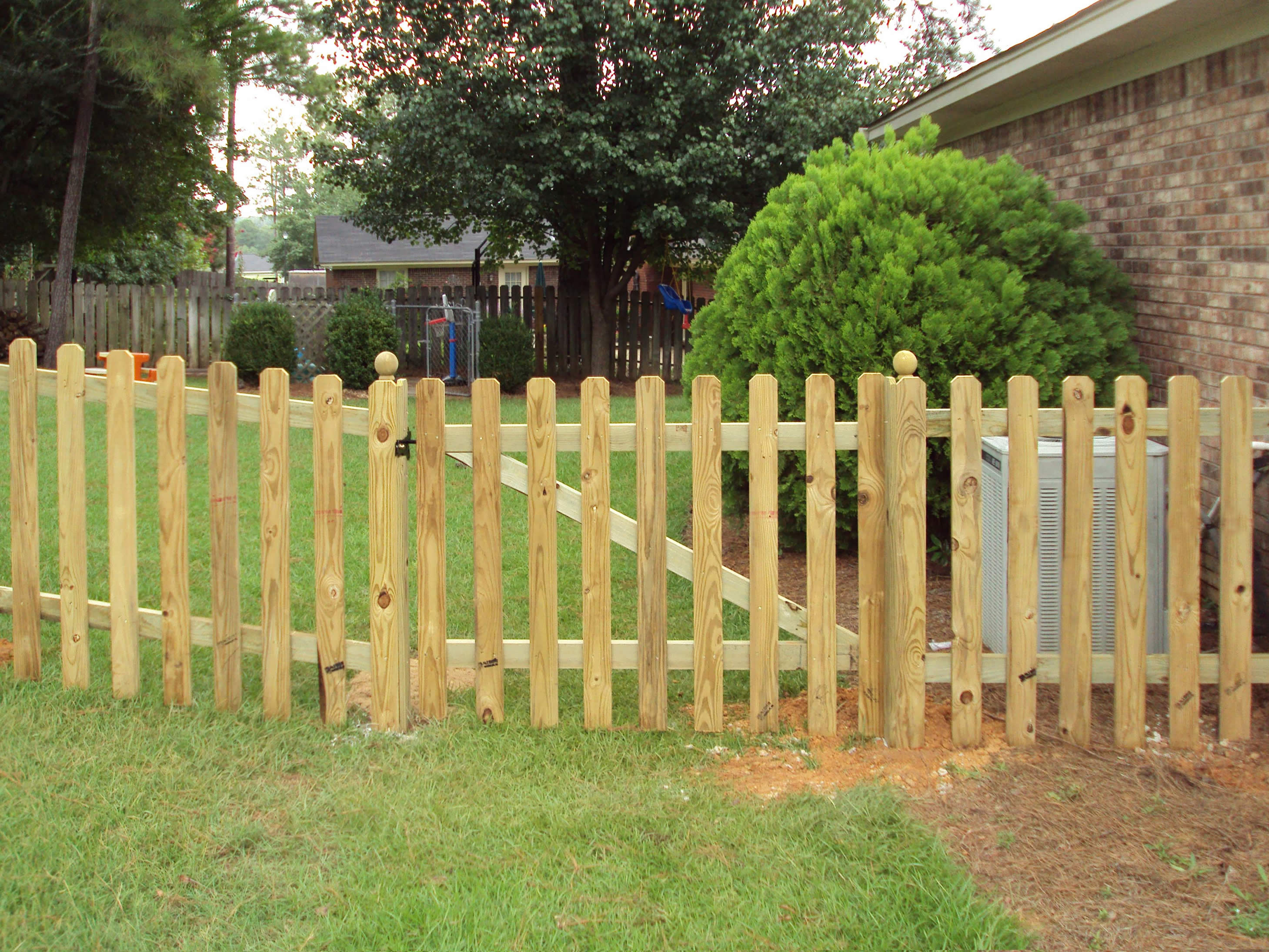 Wood Fence Anniston Al The Fence Place regarding measurements 2918 X 2189