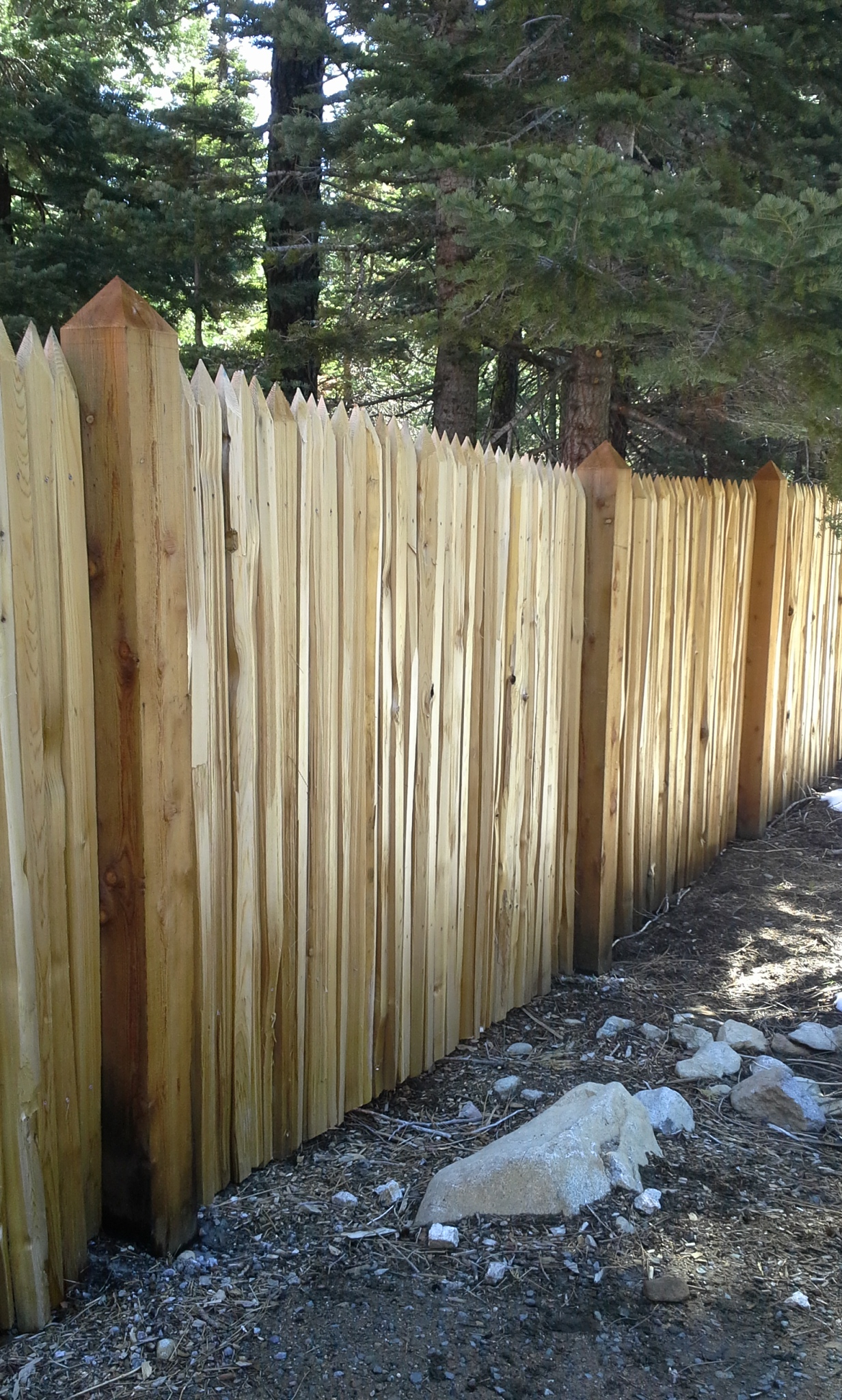 Wood Tahoe Fence in size 1232 X 2048