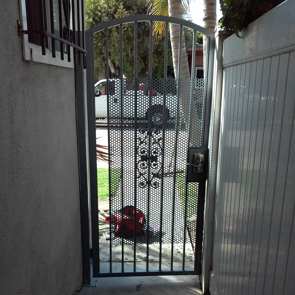 Wrought Iron Install Install Keypad Lock Pedestrian Gate 6ft H X regarding dimensions 1000 X 1000