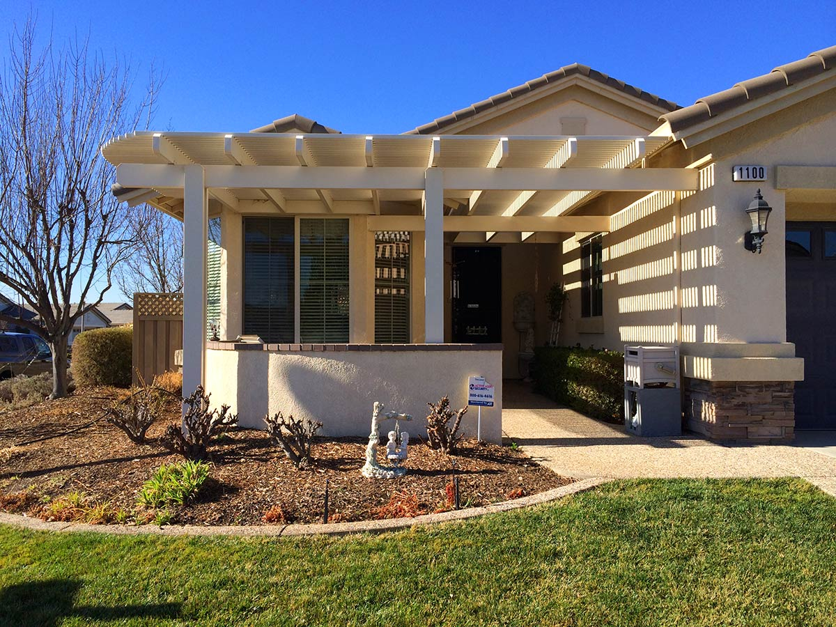 Aluminum Patio Covers All About Gutters And Awnings for proportions 1200 X 900