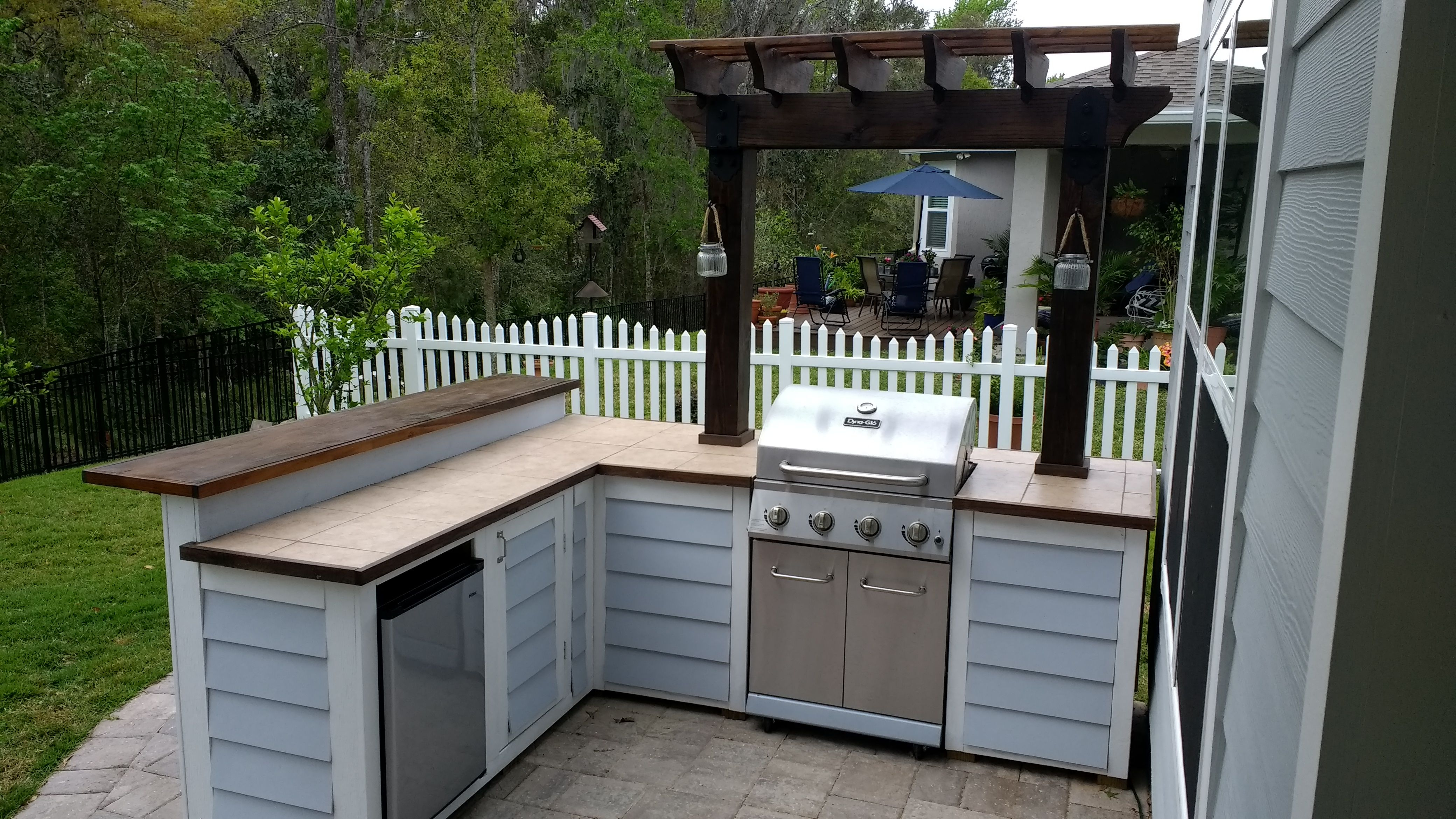 Ana White Outdoor Bar Grill Surround With 2 Post Pergola with regard to sizing 4160 X 2340