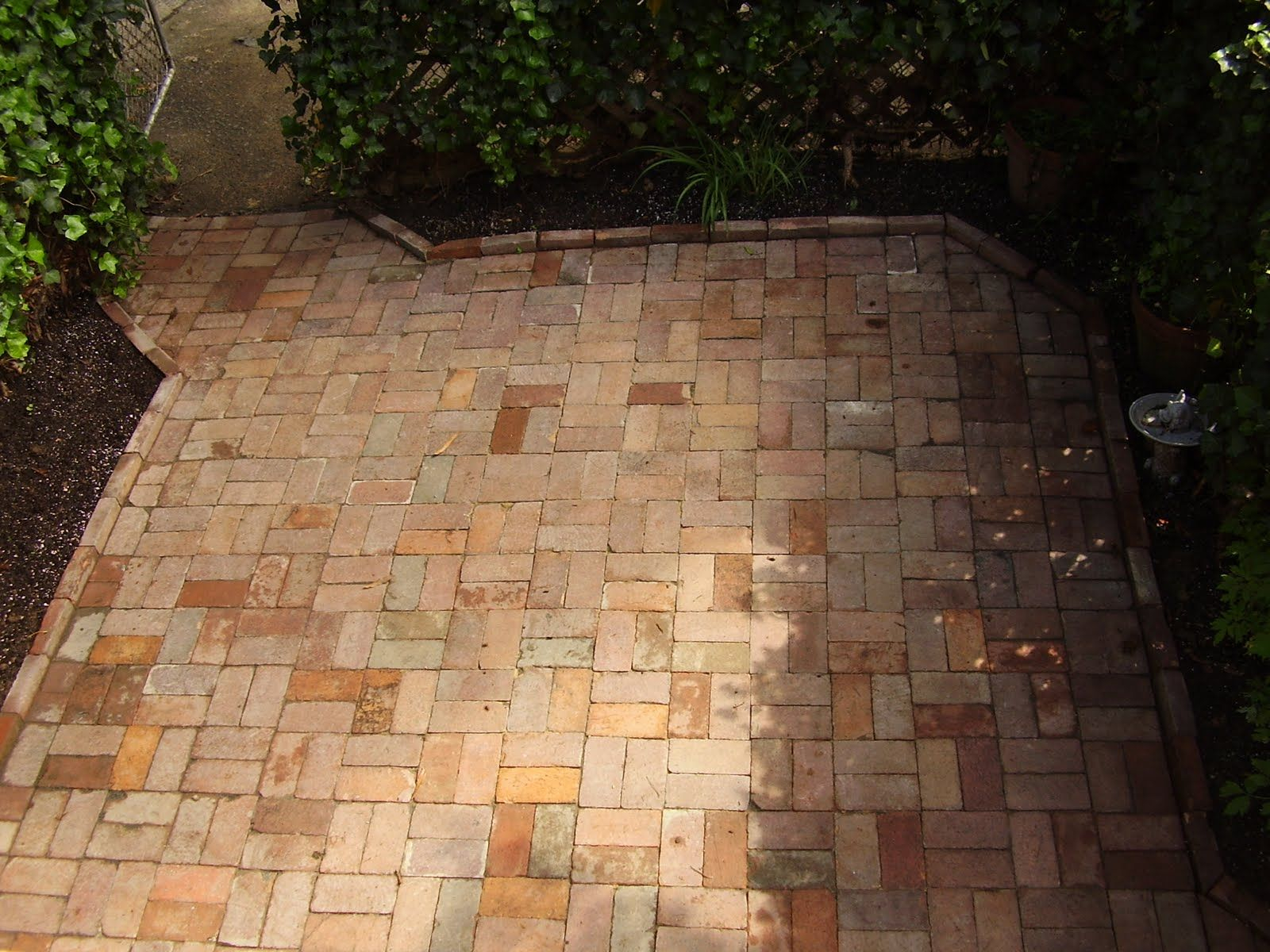 Basketweave Brick Pattern Dry Laid W Raised Border regarding dimensions 1600 X 1200