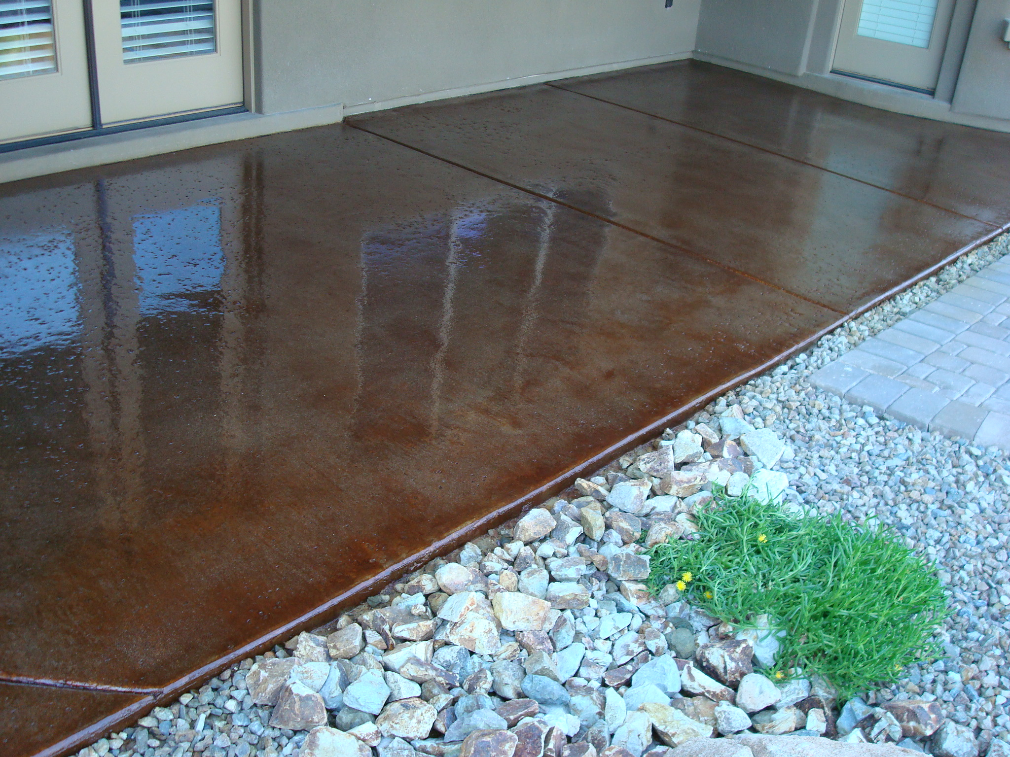 Best Type Of Flooring For Your Outdoor Patio Epoxy Vs Stained regarding dimensions 2048 X 1536