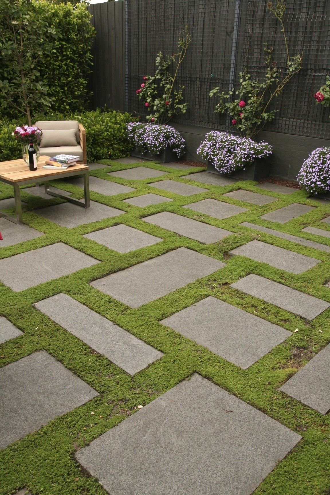 Bluestone Slabs And Groundcover Gives A Carpet Effect In inside proportions 1152 X 1728