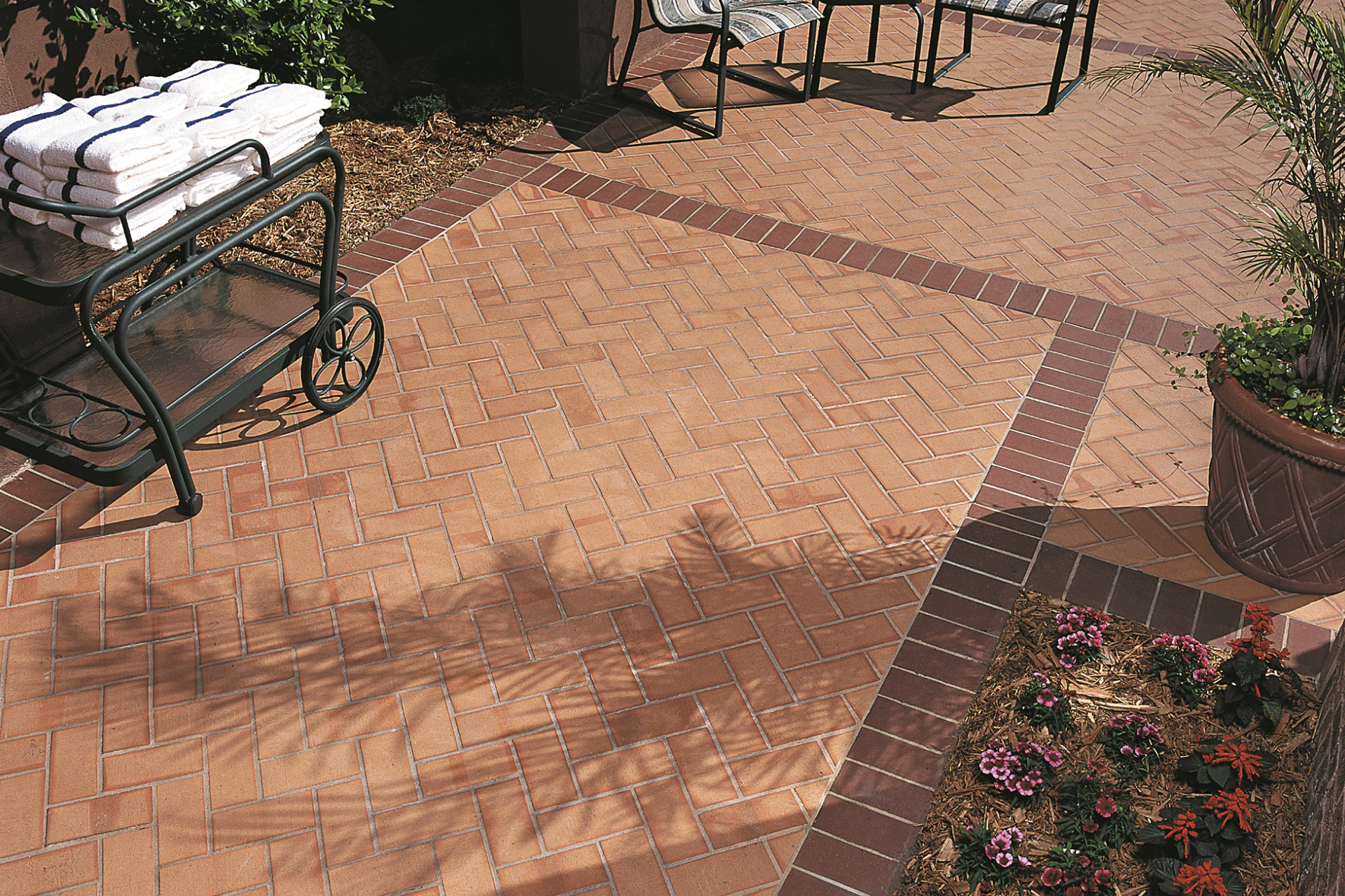 Clay Pavers Brick in size 1920 X 1280