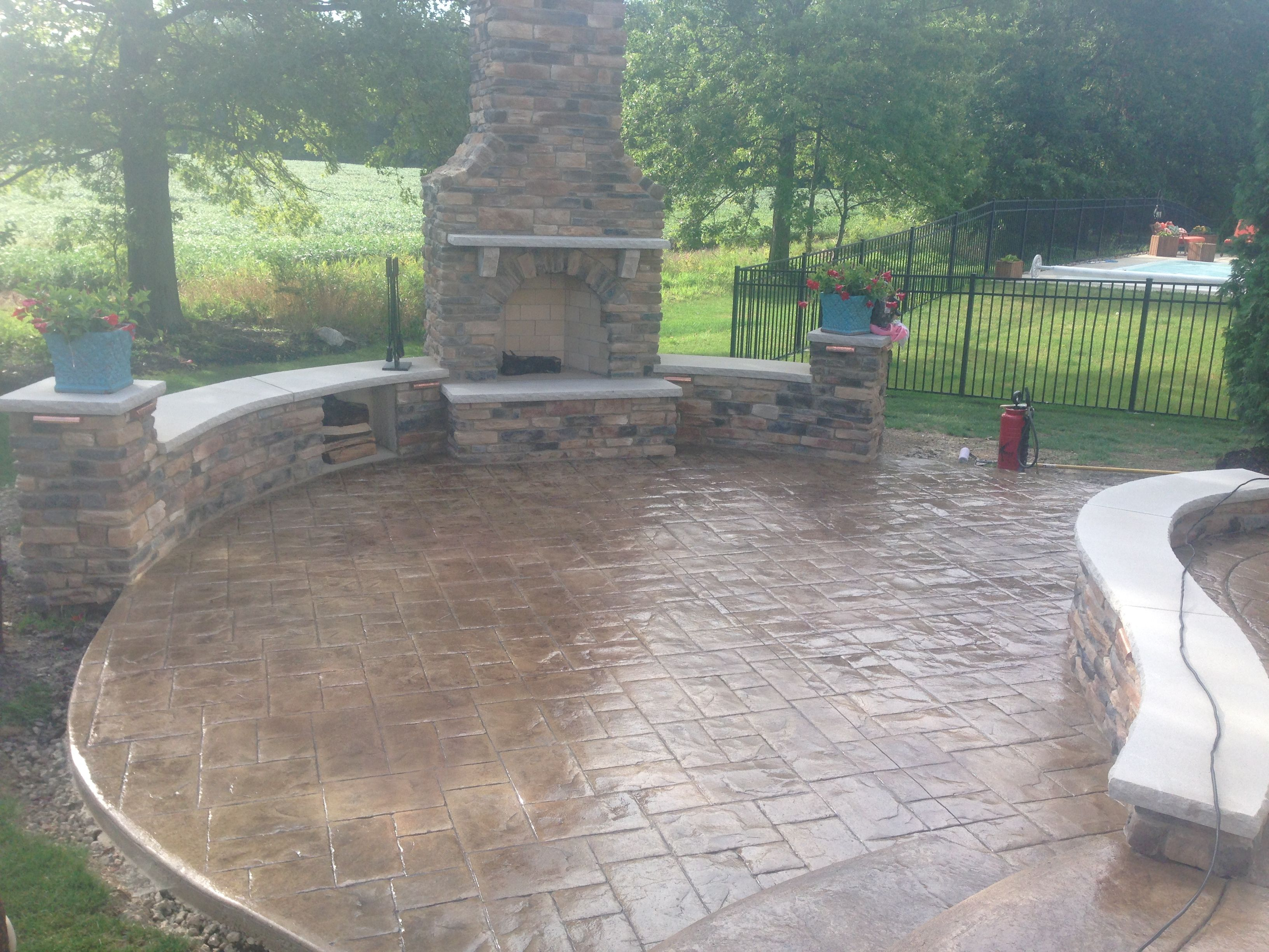 Decorative Stamped Concrete Patio Sitting Walls And Outdoor pertaining to sizing 3264 X 2448