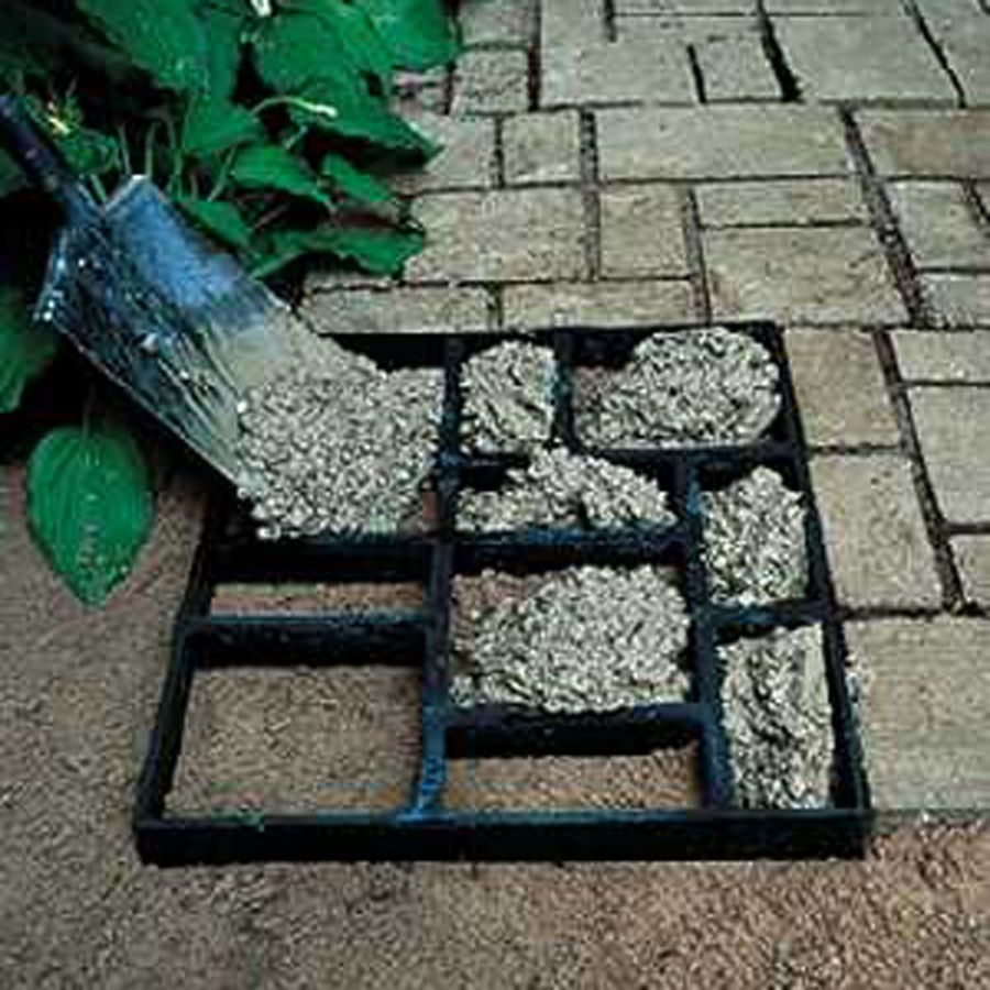 Diy Garden Path I Bag Of Concrete Per Section The Trick Is within dimensions 900 X 900