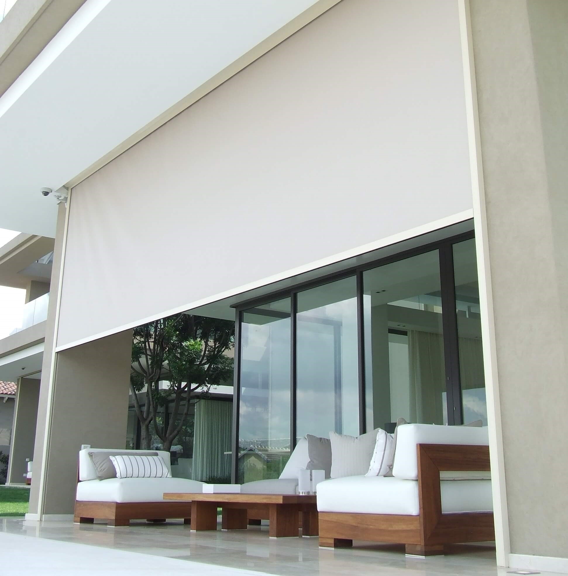 External Roller Blinds Shielding Sun Wind Superior Quality with regard to size 1942 X 1970