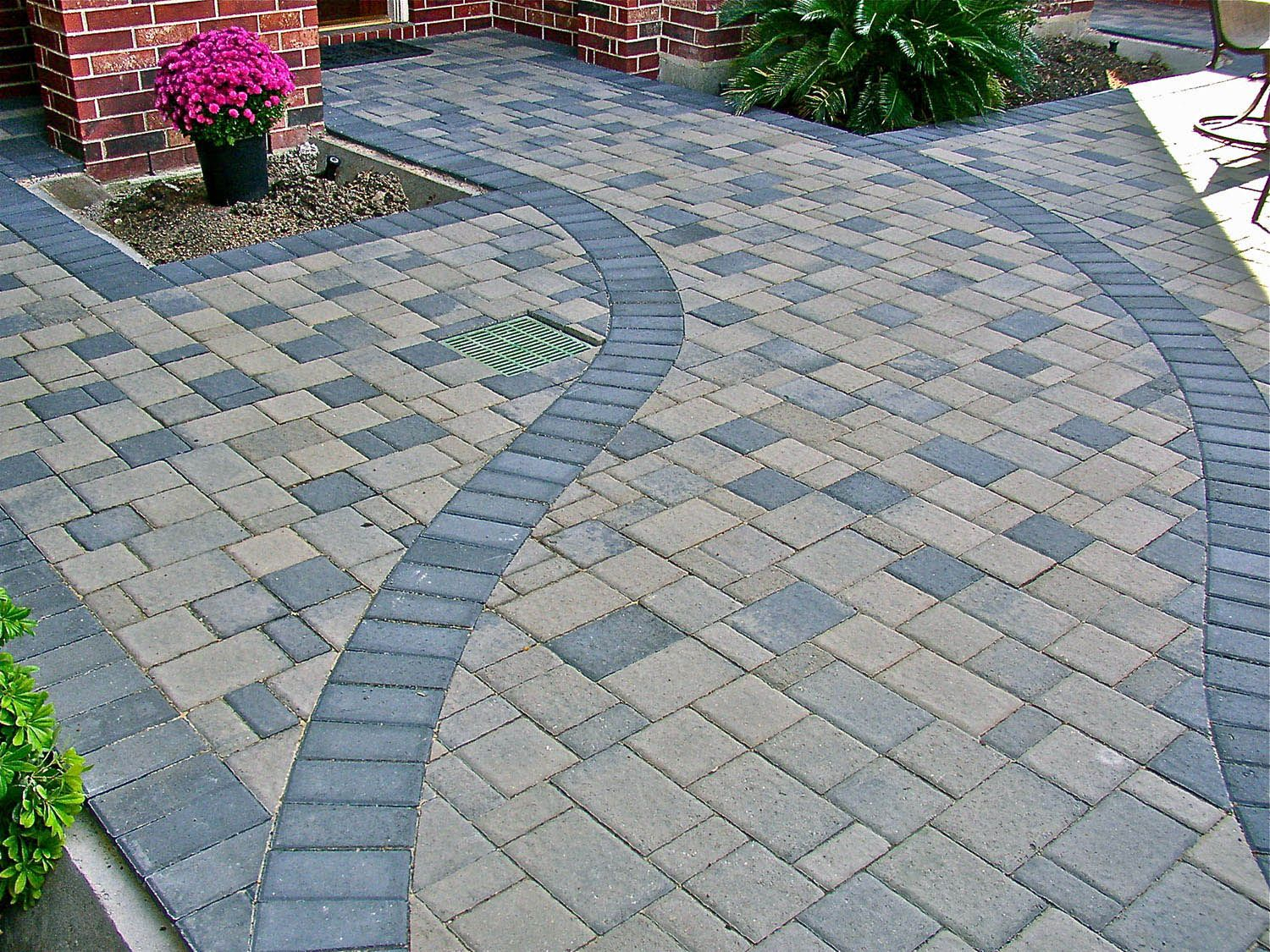 Hardscapes Dos And Donts Pavers Vs Stamp Concrete with regard to dimensions 1500 X 1125
