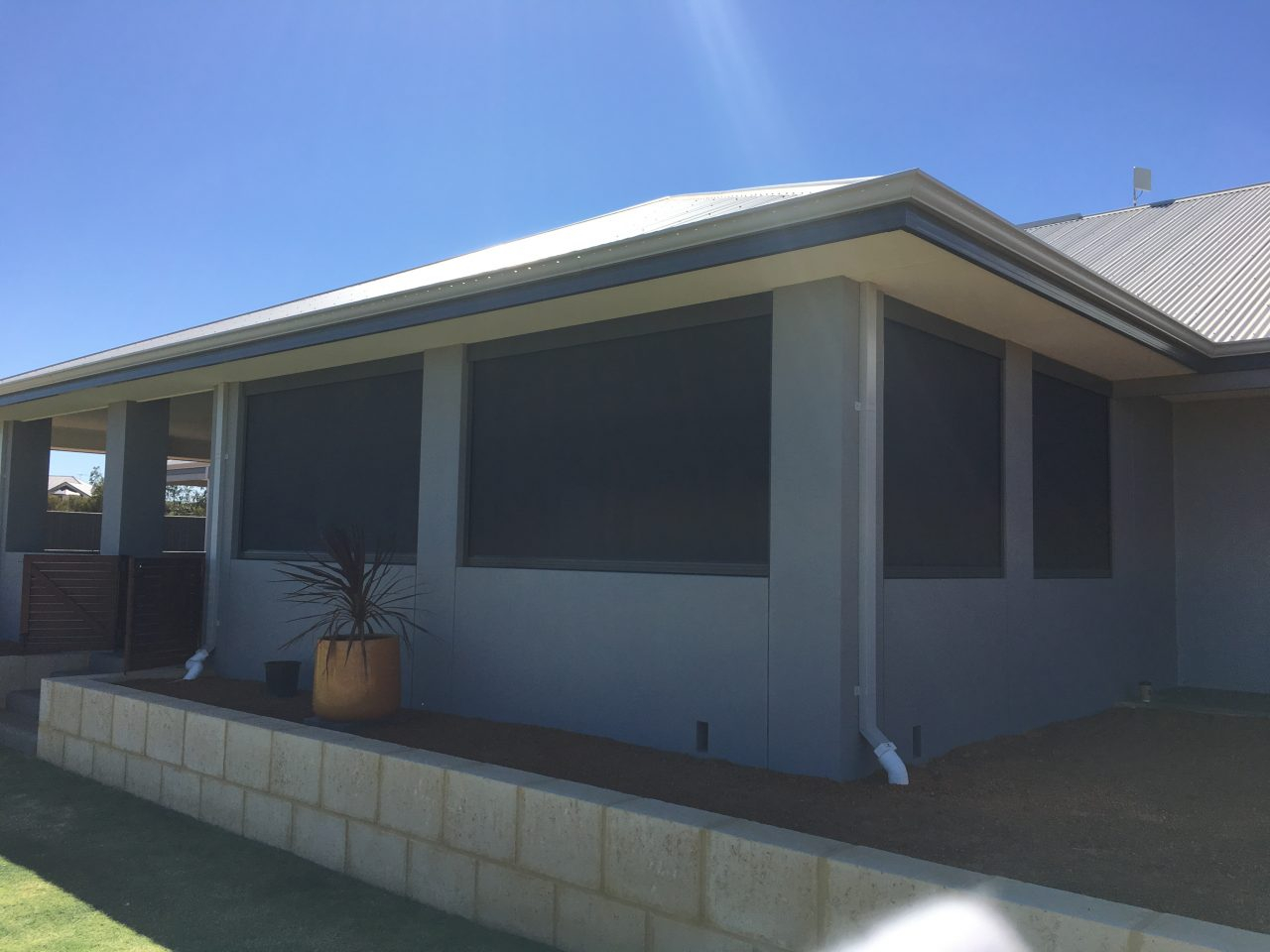 Outdoor Blinds Shutters Ui Home Improvements Geraldton in dimensions 1280 X 960