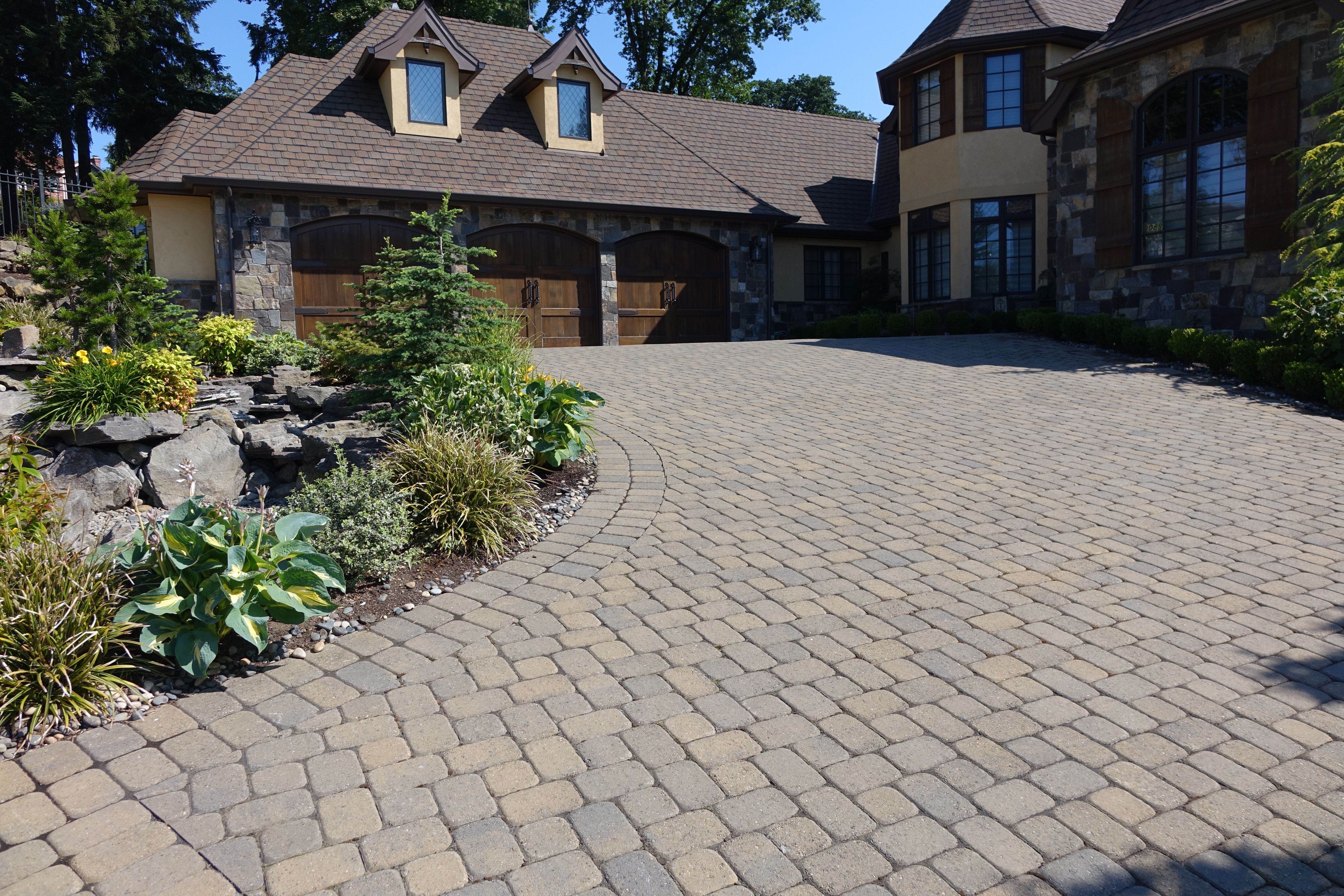 Roman Dominion Pavers Mutual Materials pertaining to sizing 5472 X 3648