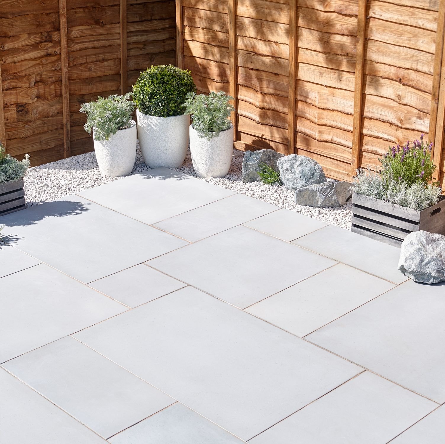 Silver Grey Natural Sandstone Mixed Size Paving Pack L600 throughout proportions 1504 X 1500