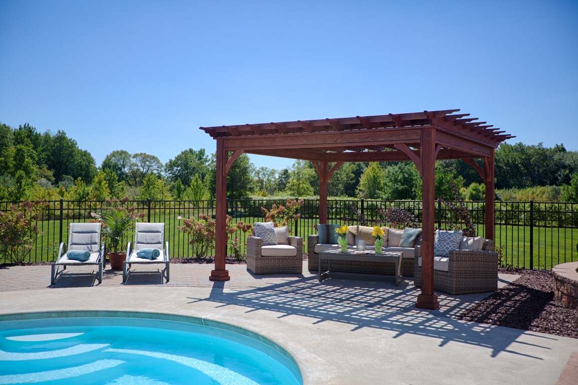 Wood Vs Vinyl Pergola Ler Barns in size 1153 X 768